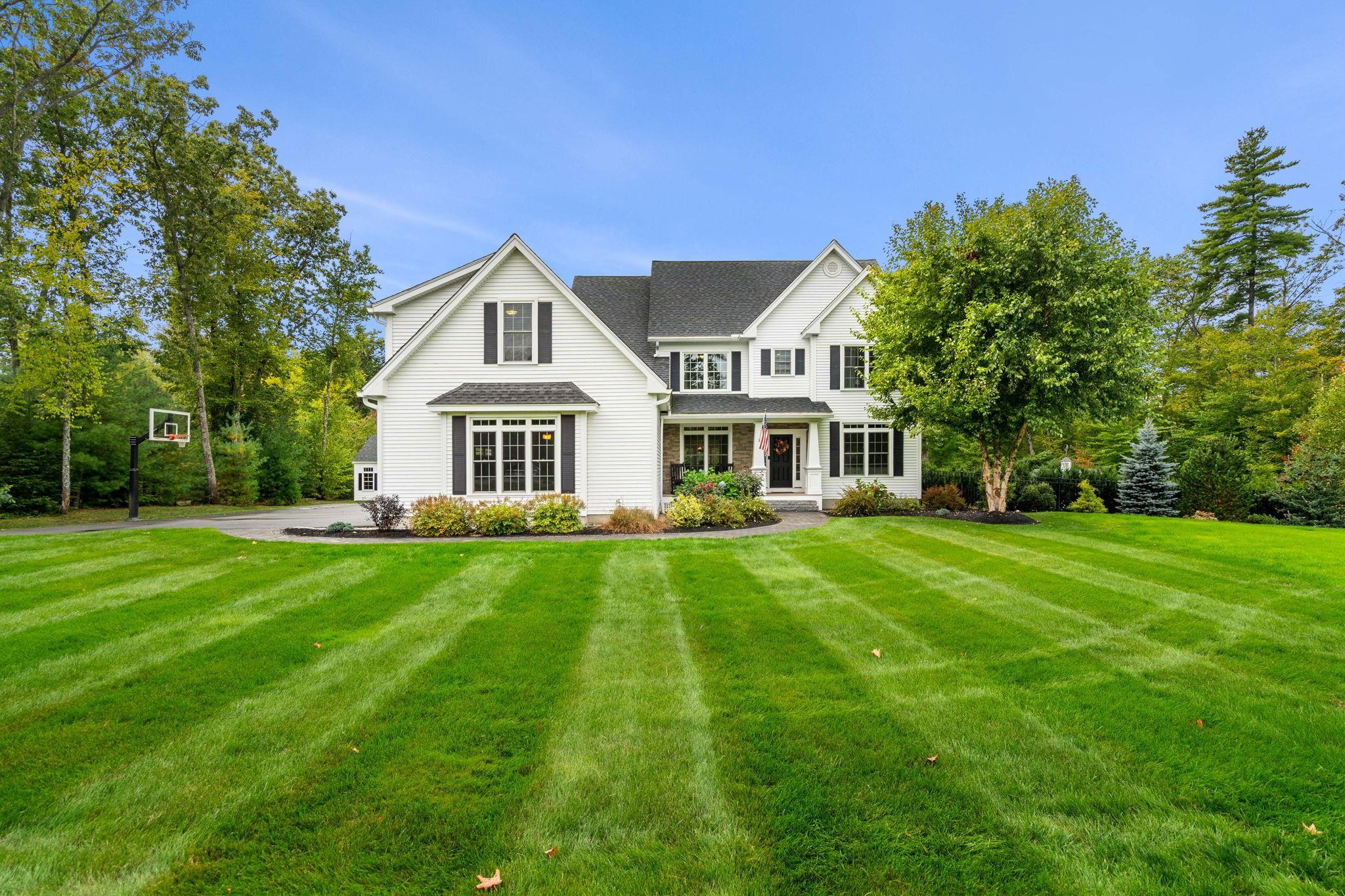 24 Summer Lane
