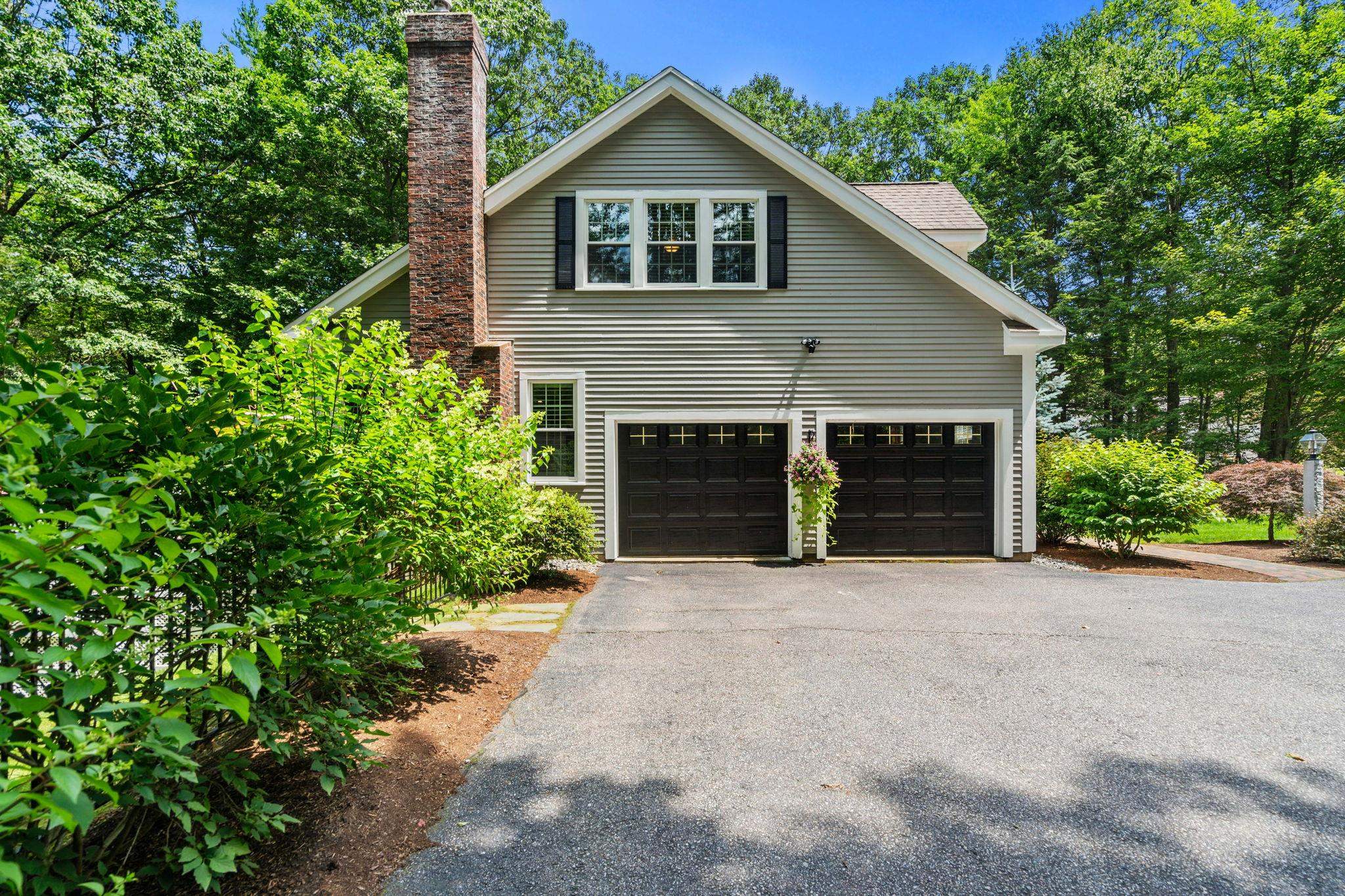 9 Cherry Lane