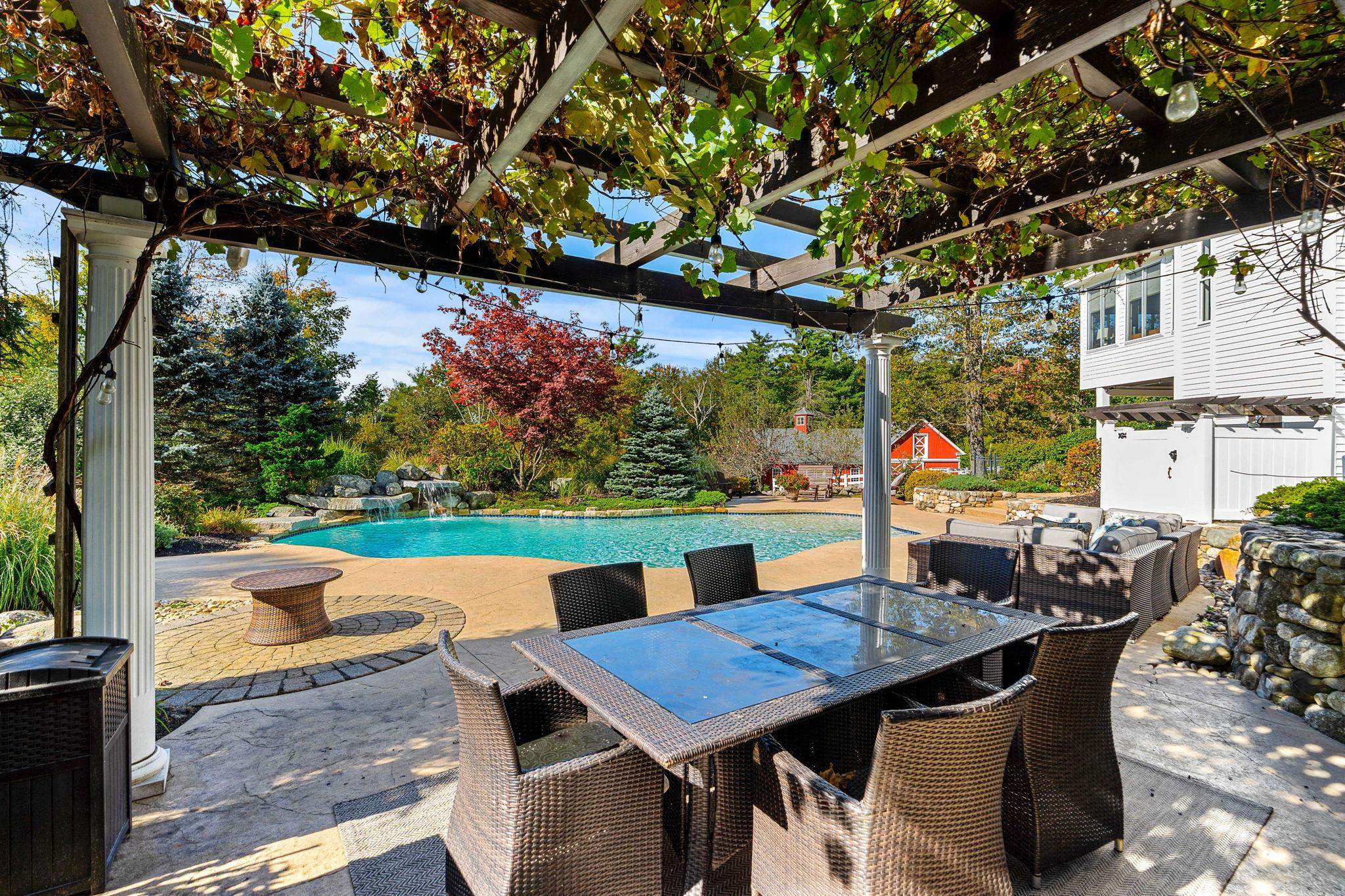 100 Chestnut Hill Road