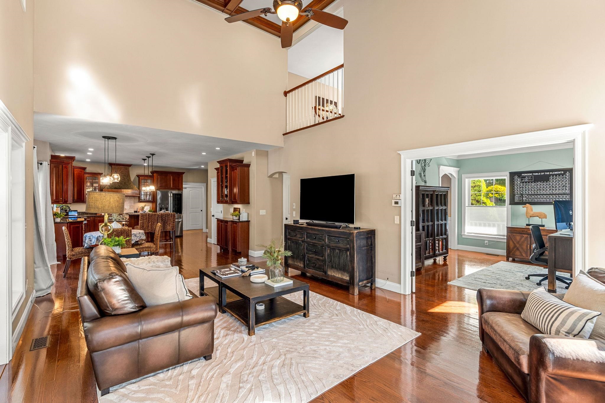 100 Chestnut Hill Road