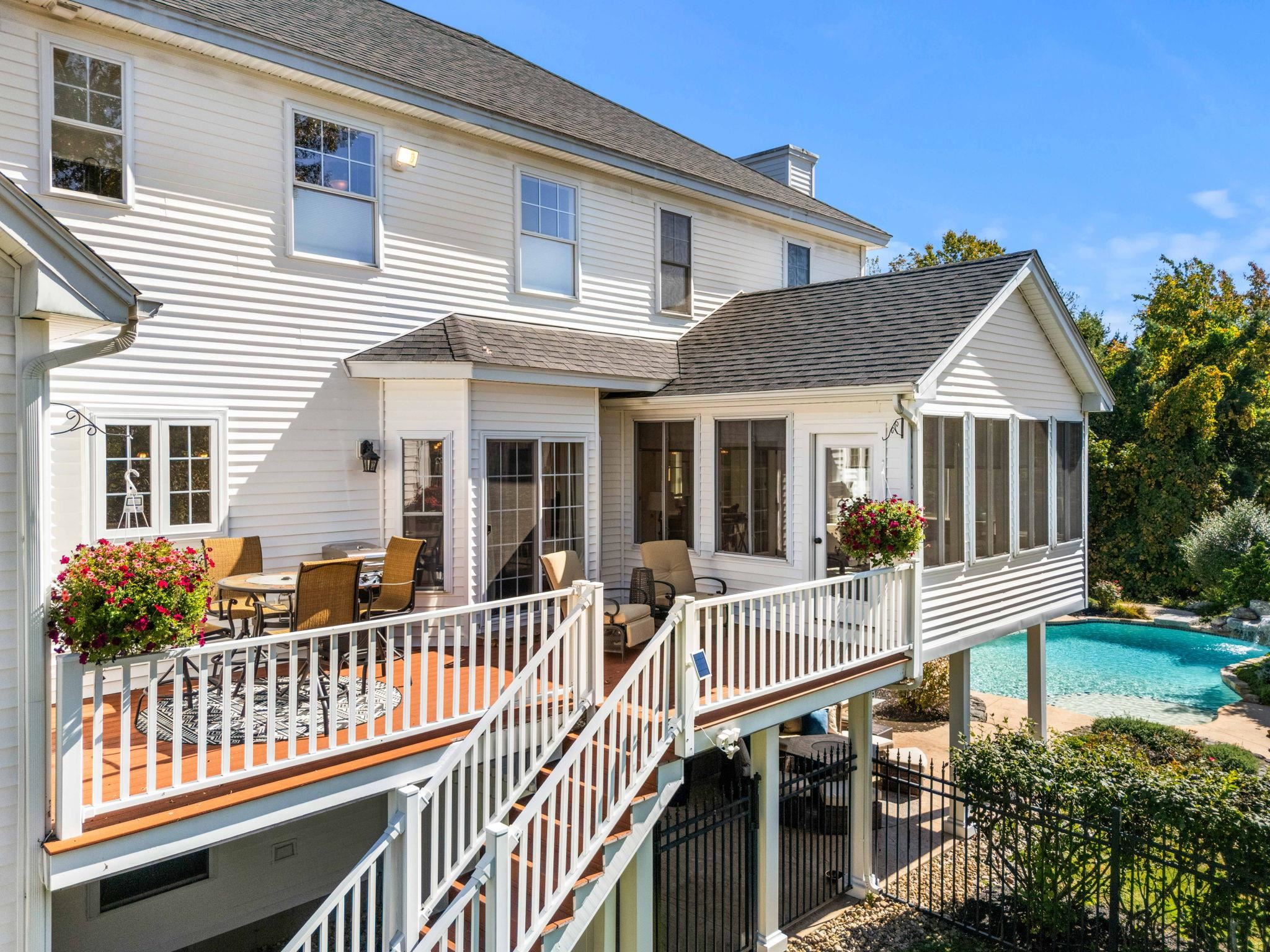 100 Chestnut Hill Road