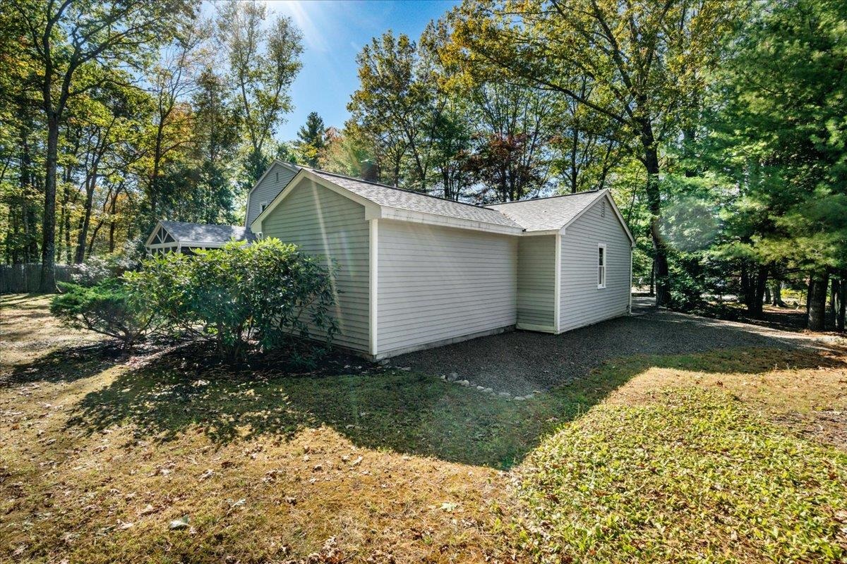 116 Lille Road