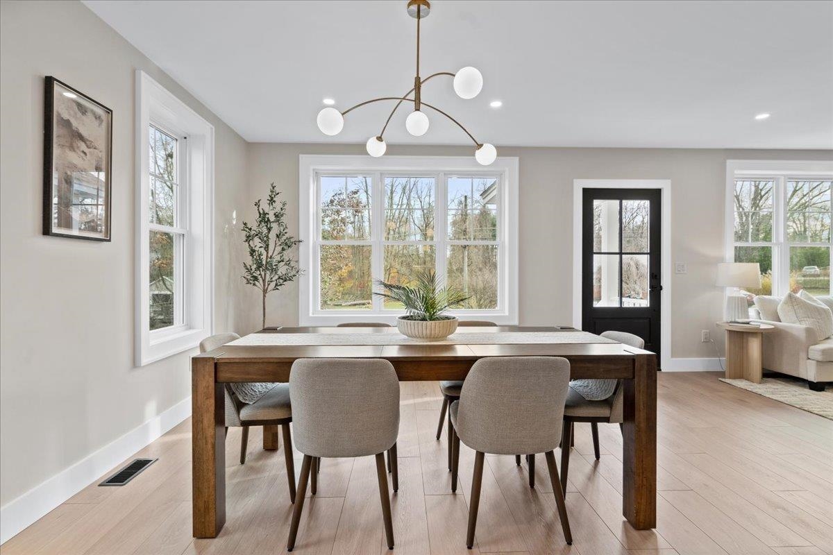 5 Jennifer Drive Unit: A