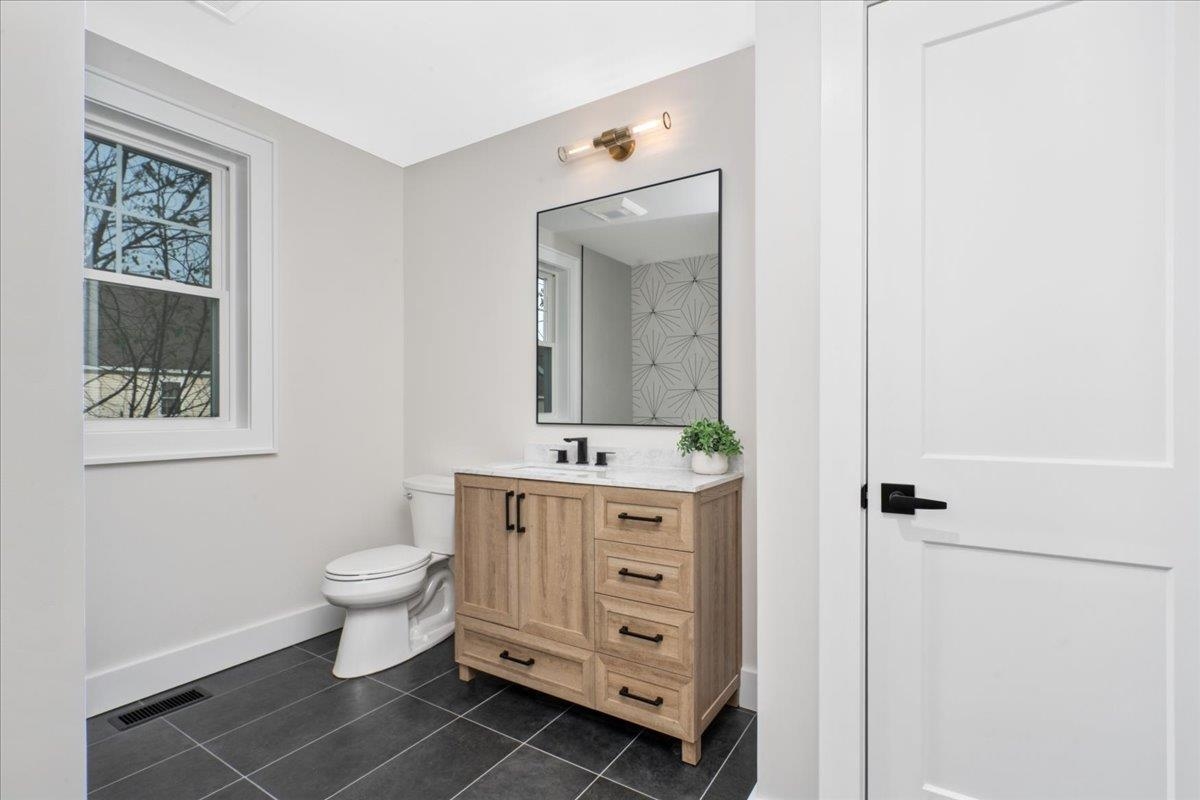 5 Jennifer Drive Unit: A