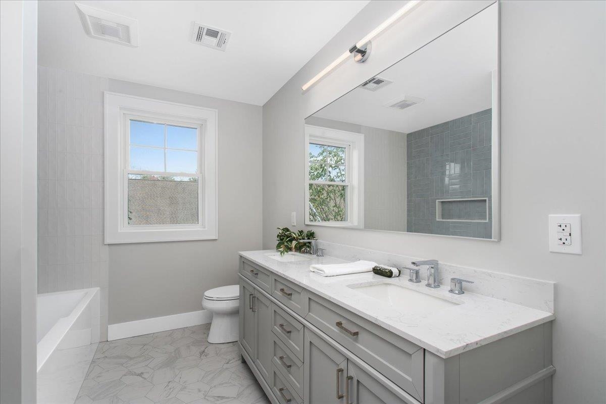 5 Jennifer Drive Unit: A