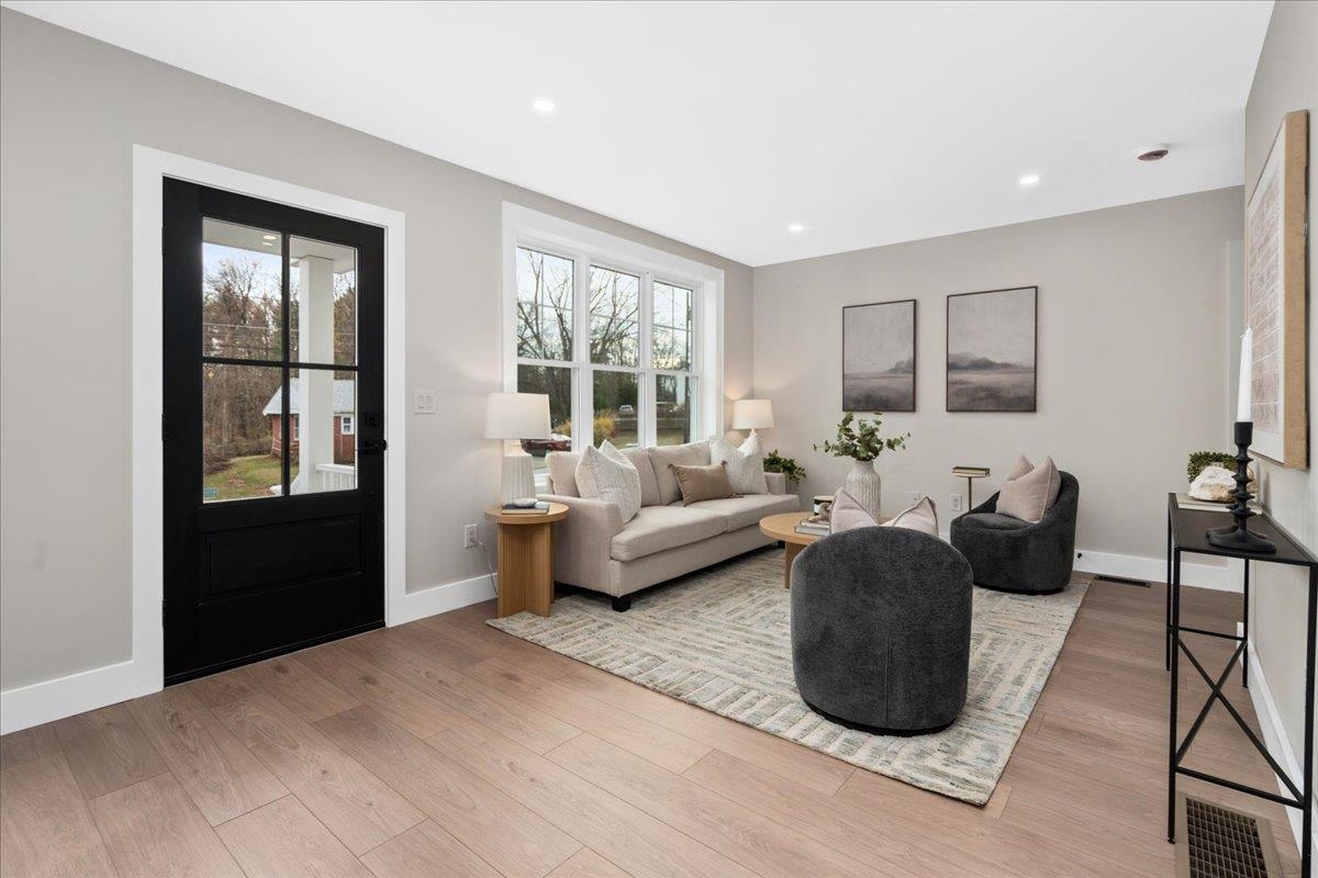 5 Jennifer Drive Unit: A