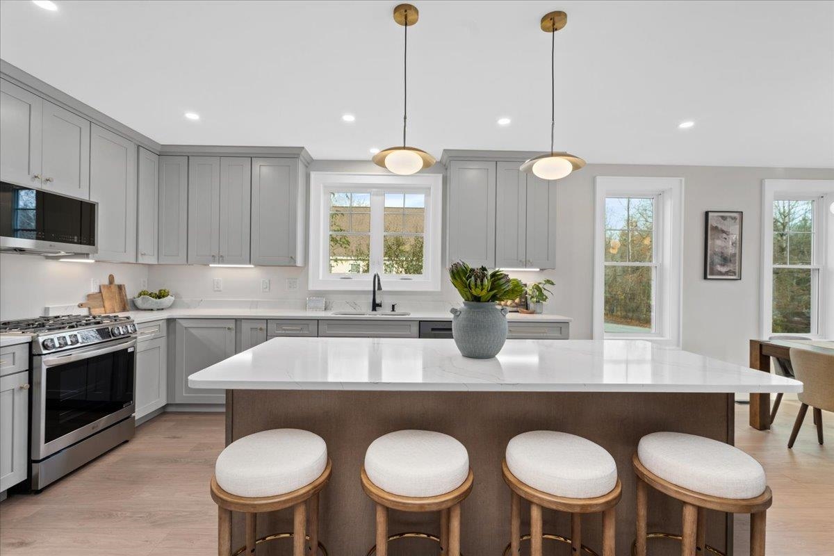 5 Jennifer Drive Unit: A