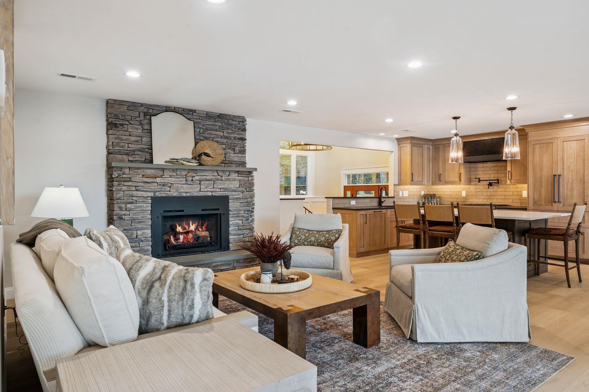 320 Redding Lane