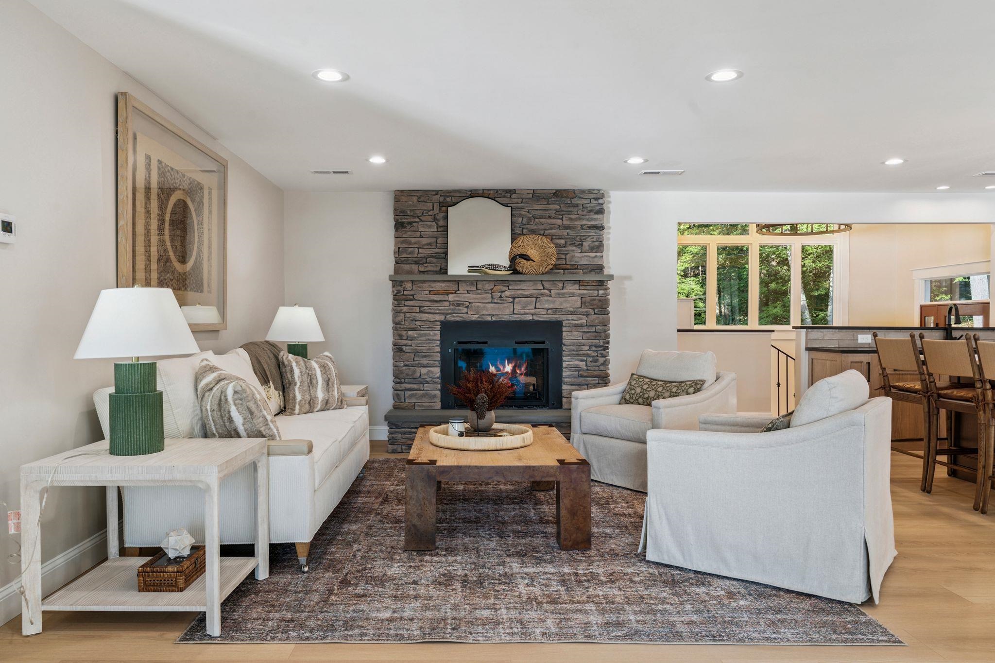 320 Redding Lane