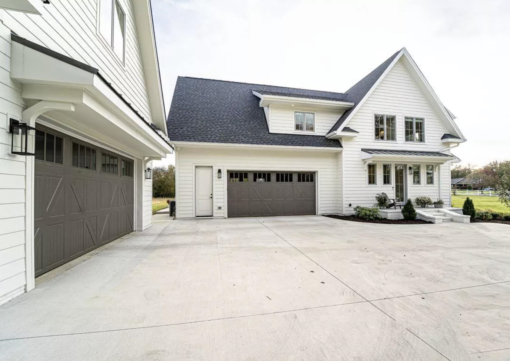 Lot 4 Jenkins Road Unit: Lot 4  - Modern Farmhouse