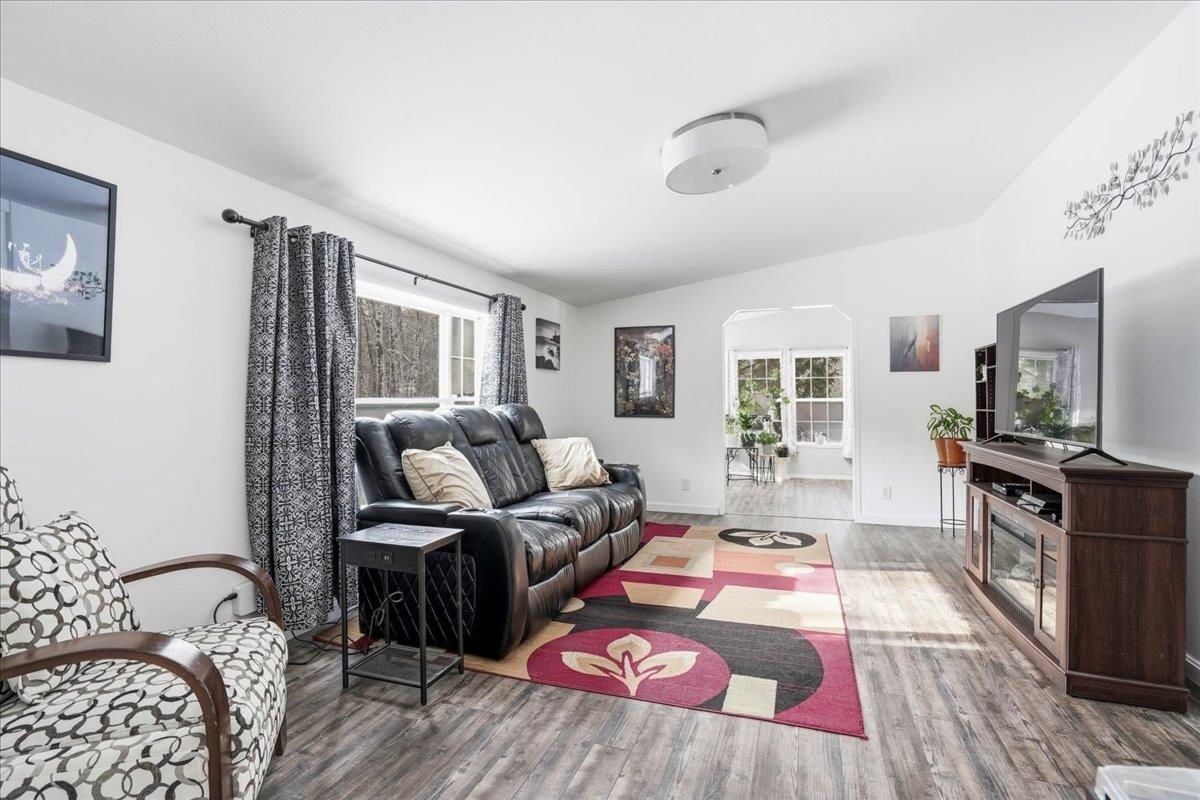 5 Pamela Drive