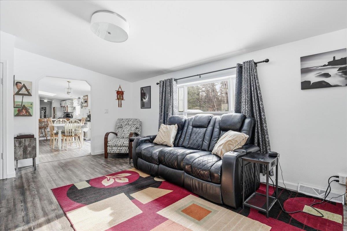 5 Pamela Drive
