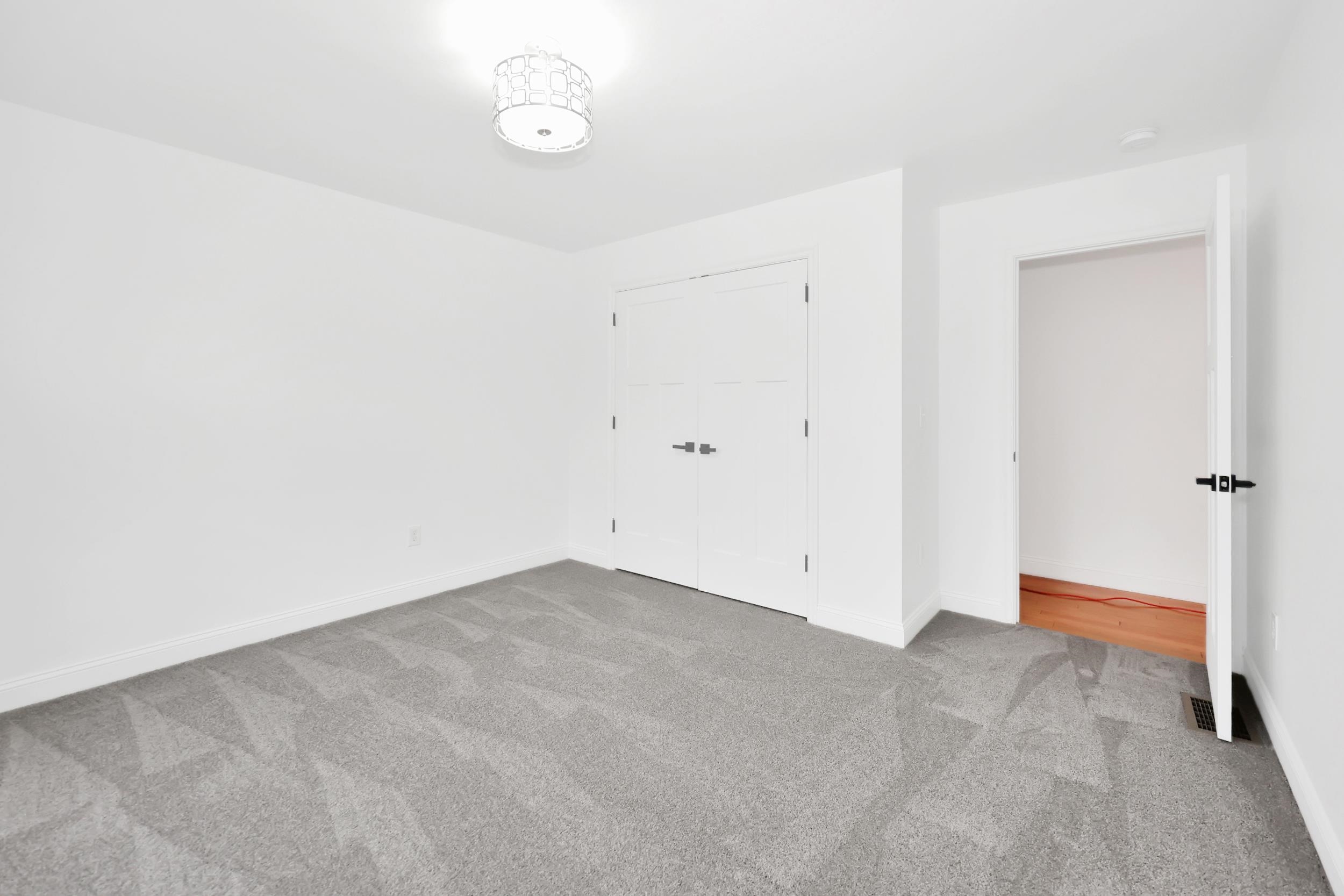 432 Mountain Road