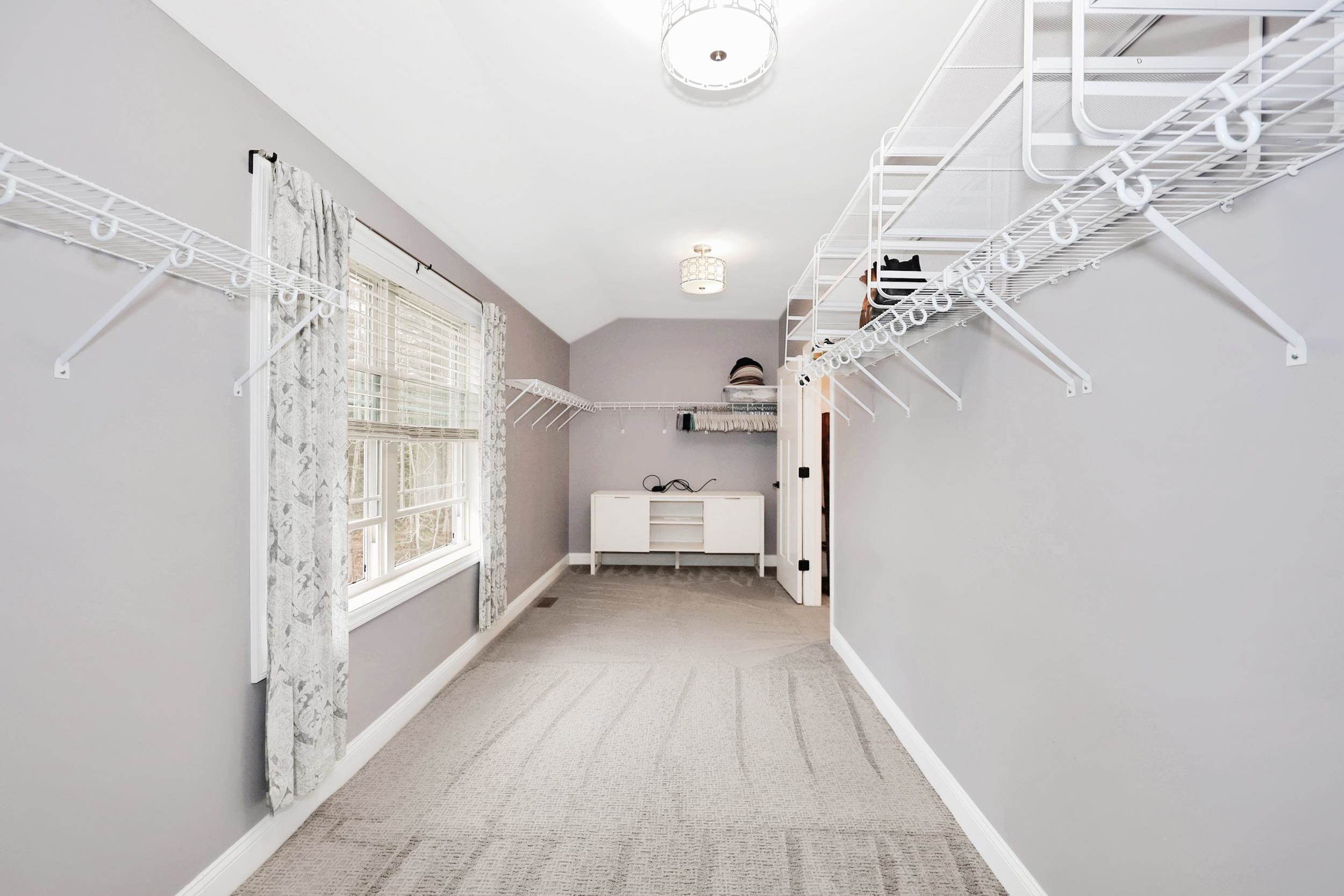 432 Mountain Road