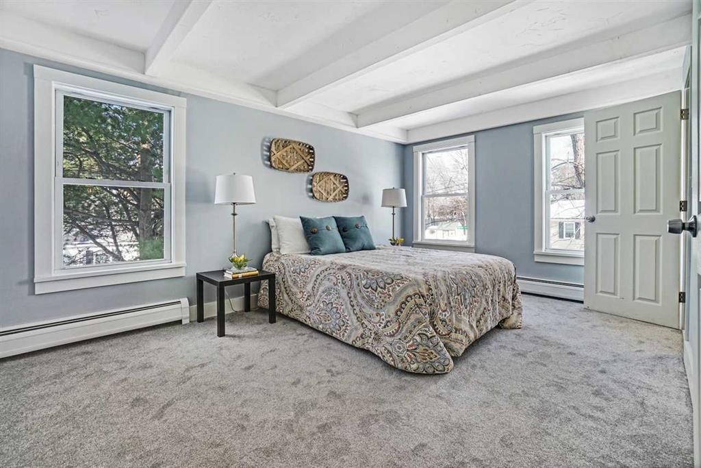 214 Maplehurst Avenue