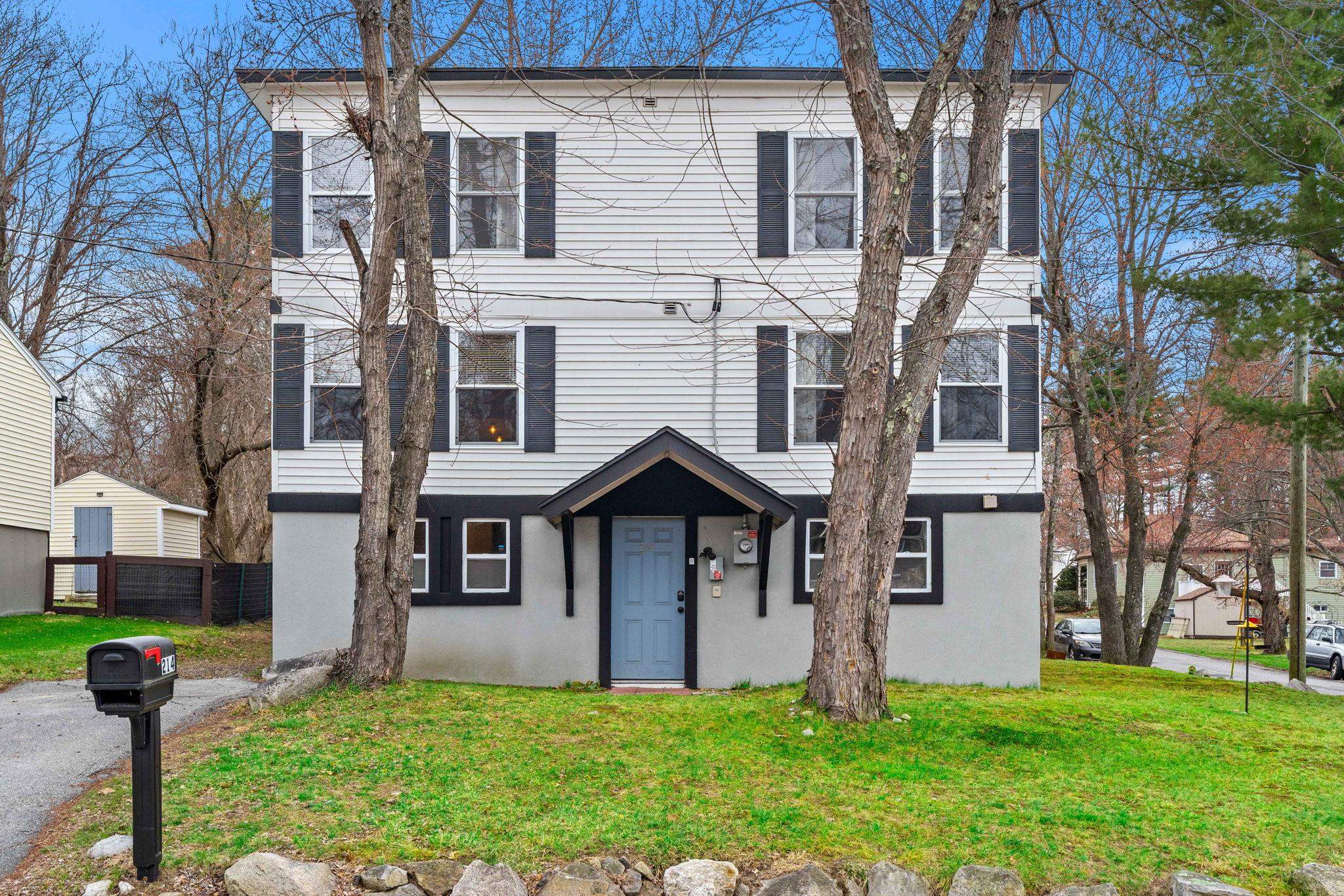 214 Maplehurst Avenue