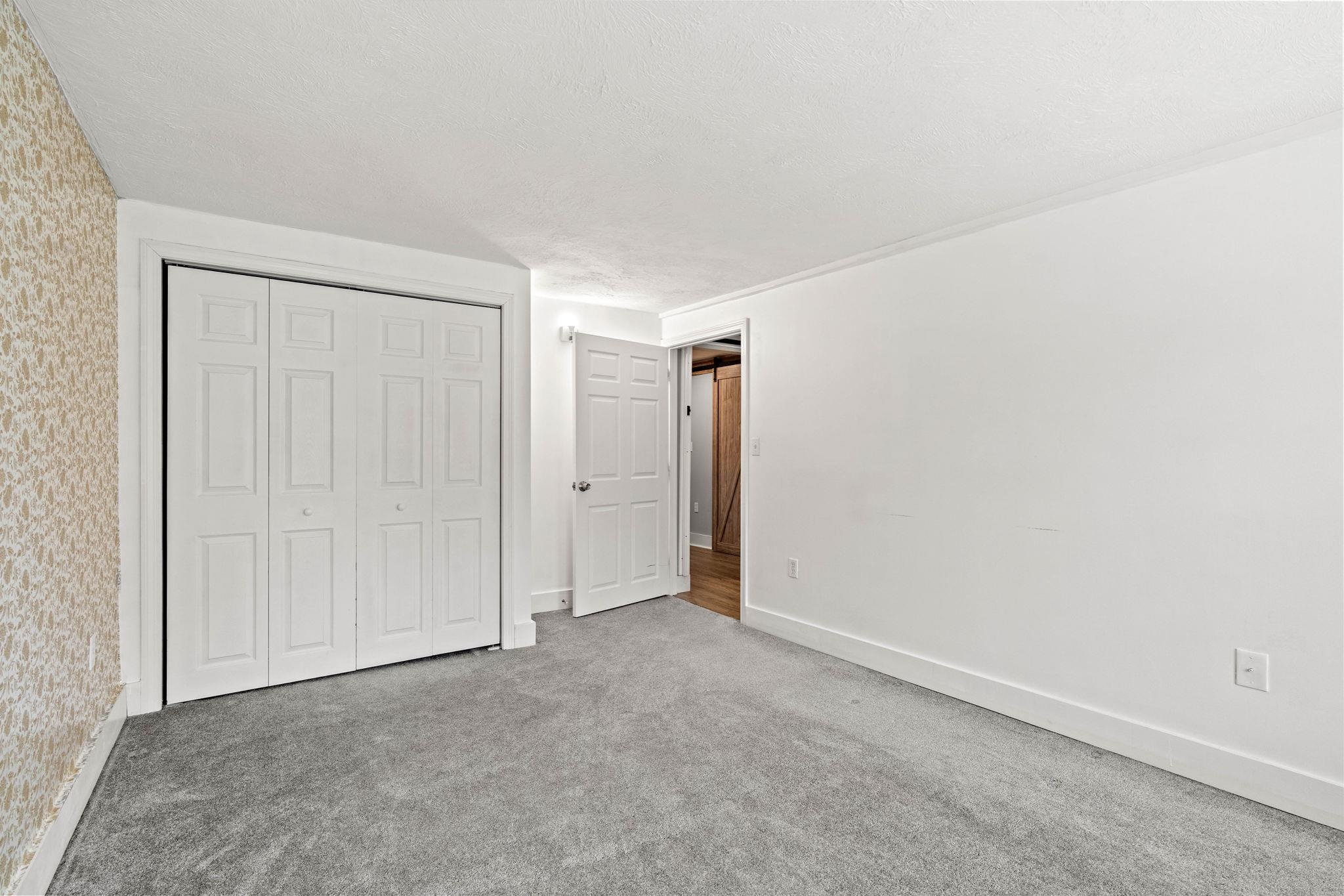 214 Maplehurst Avenue