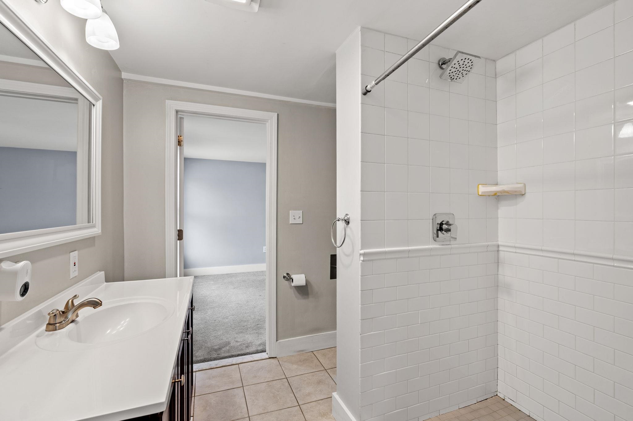 214 Maplehurst Avenue