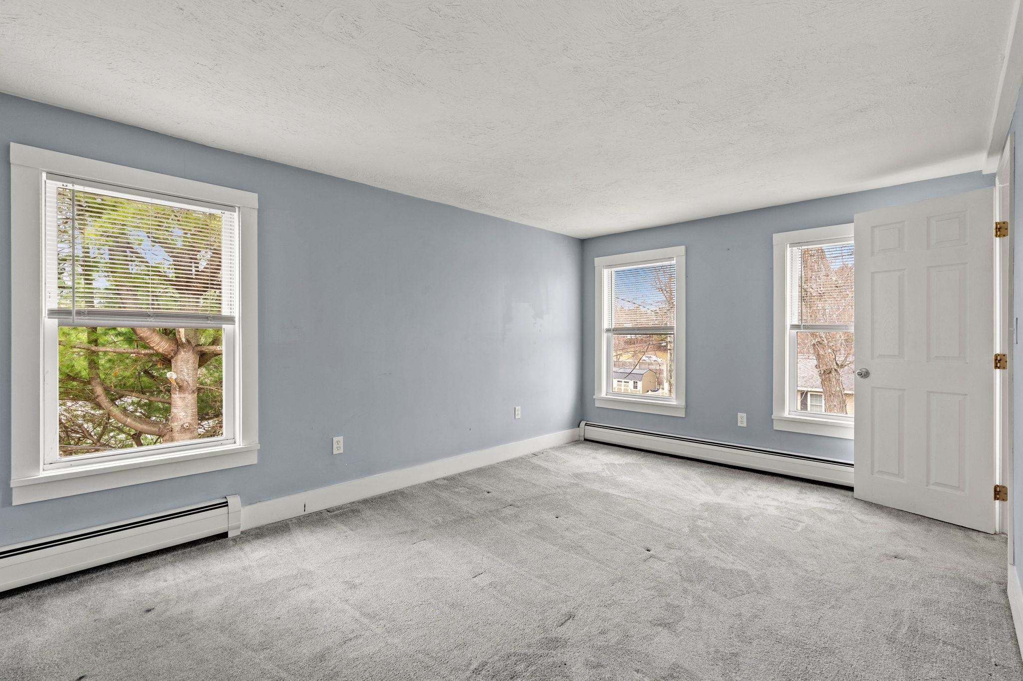 214 Maplehurst Avenue