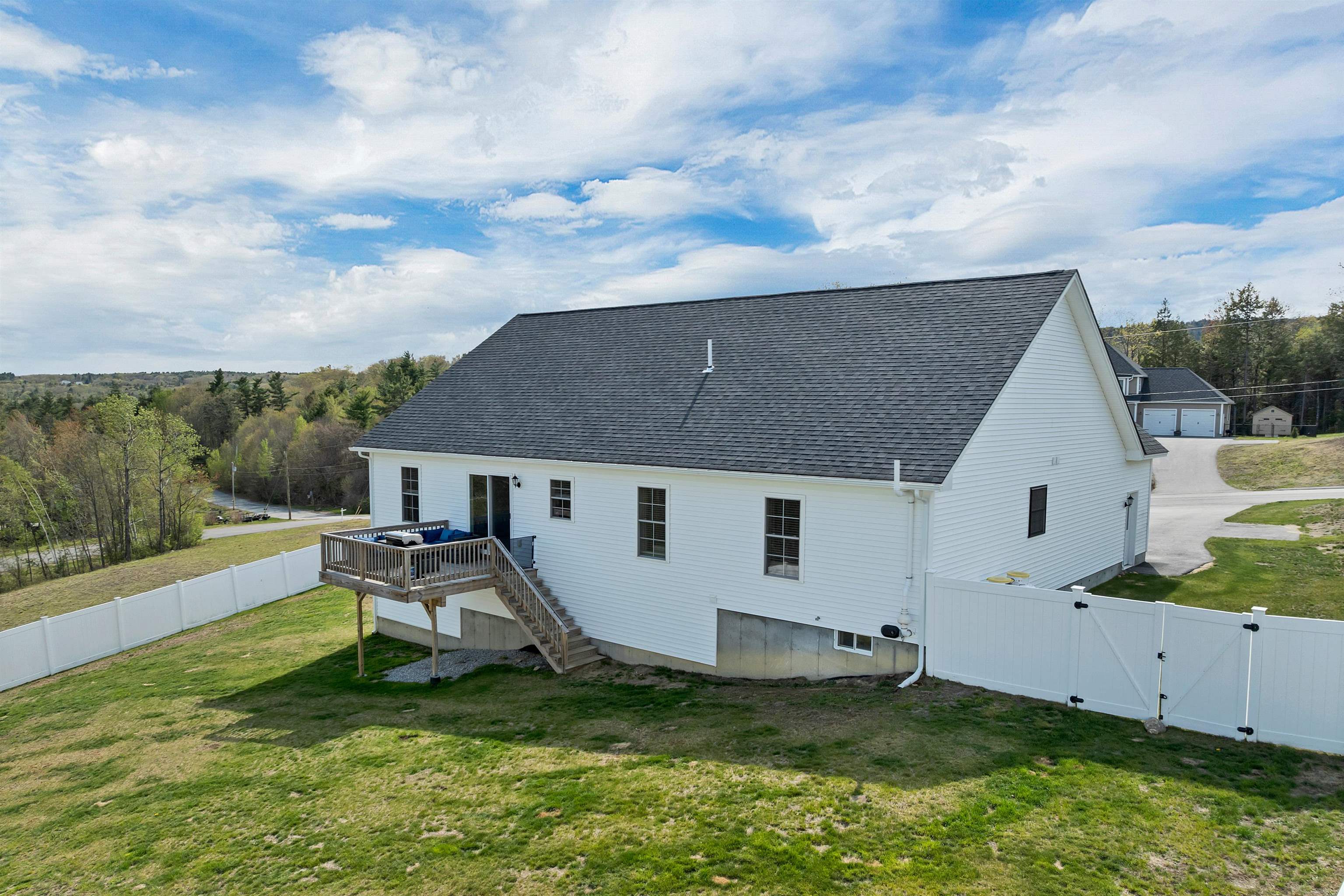 85 Kennybeck Court