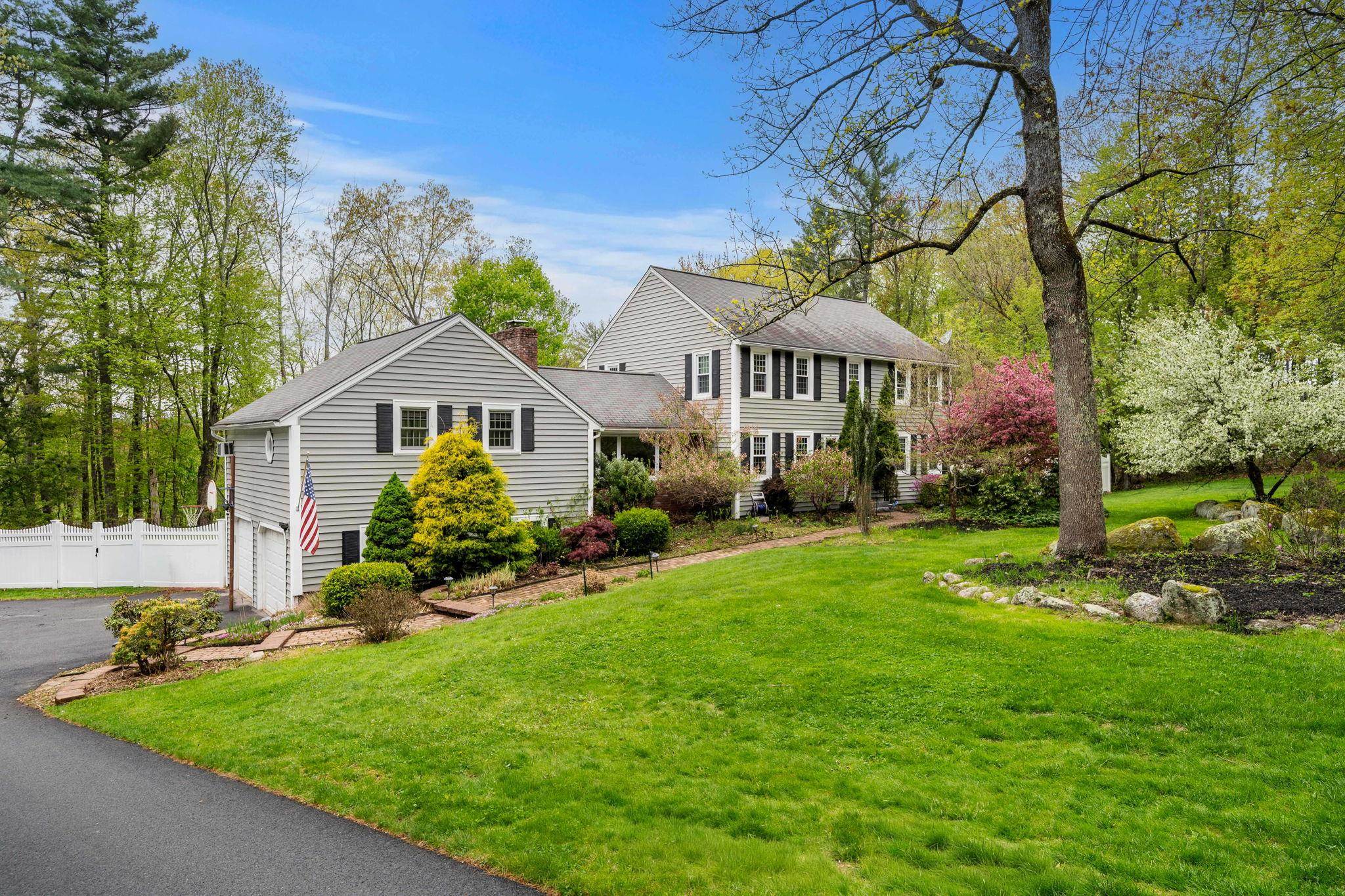 13 Birchwood Circle