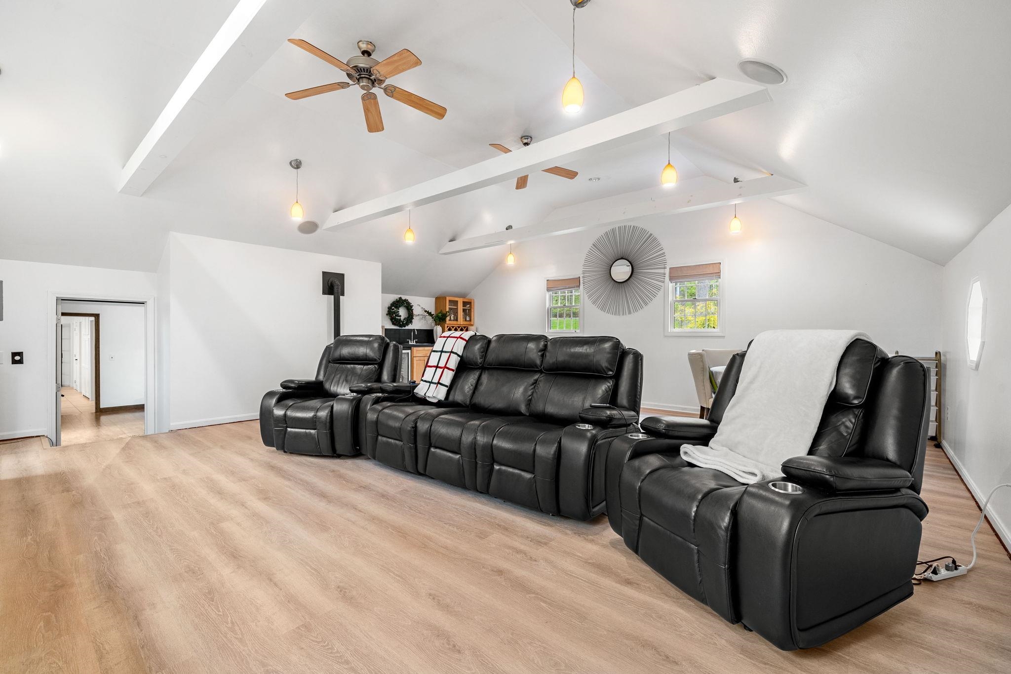 13 Birchwood Circle