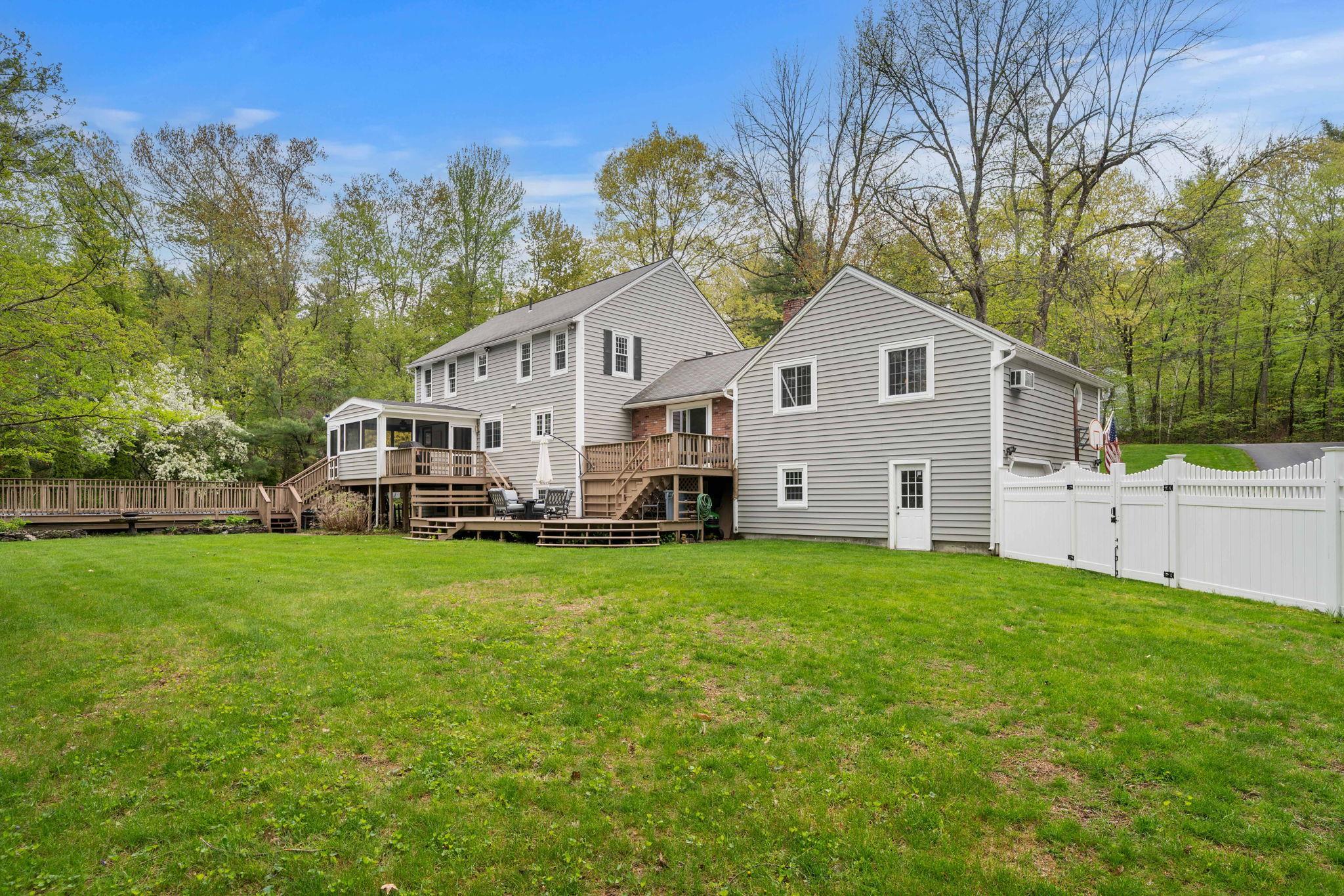 13 Birchwood Circle