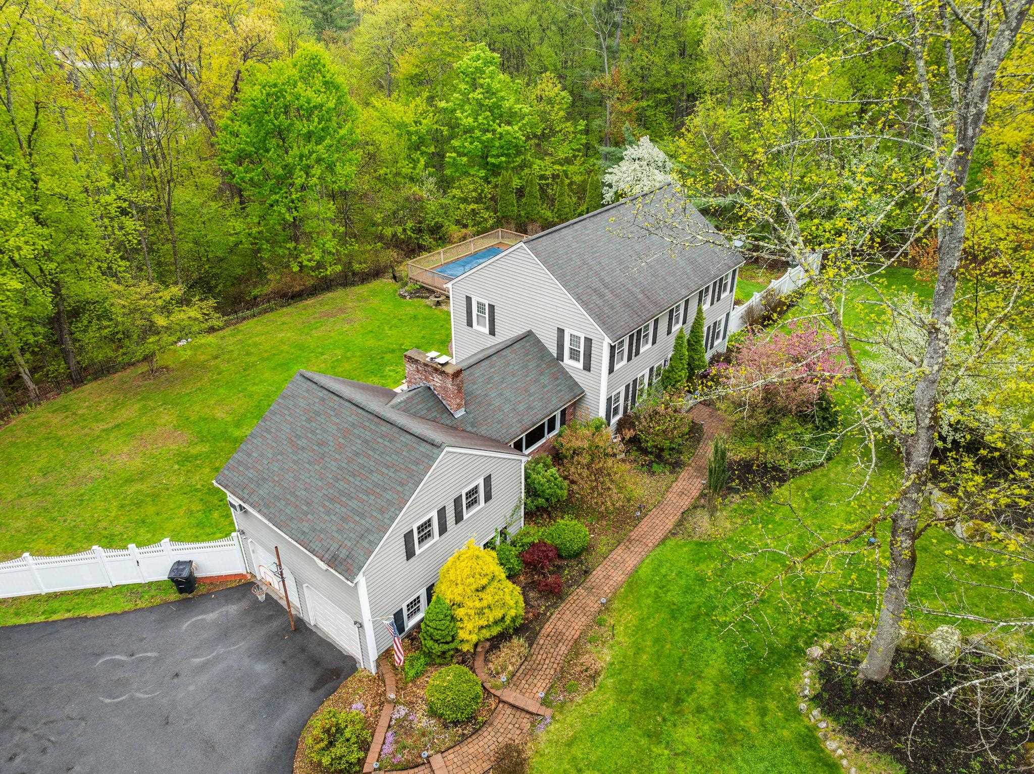 13 Birchwood Circle