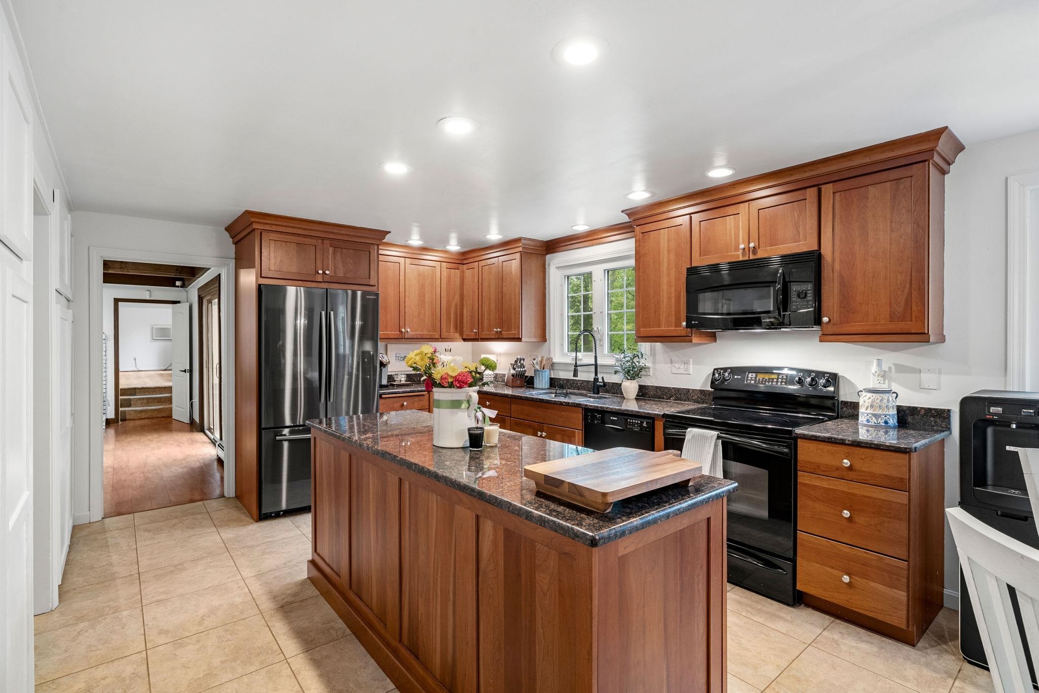 13 Birchwood Circle