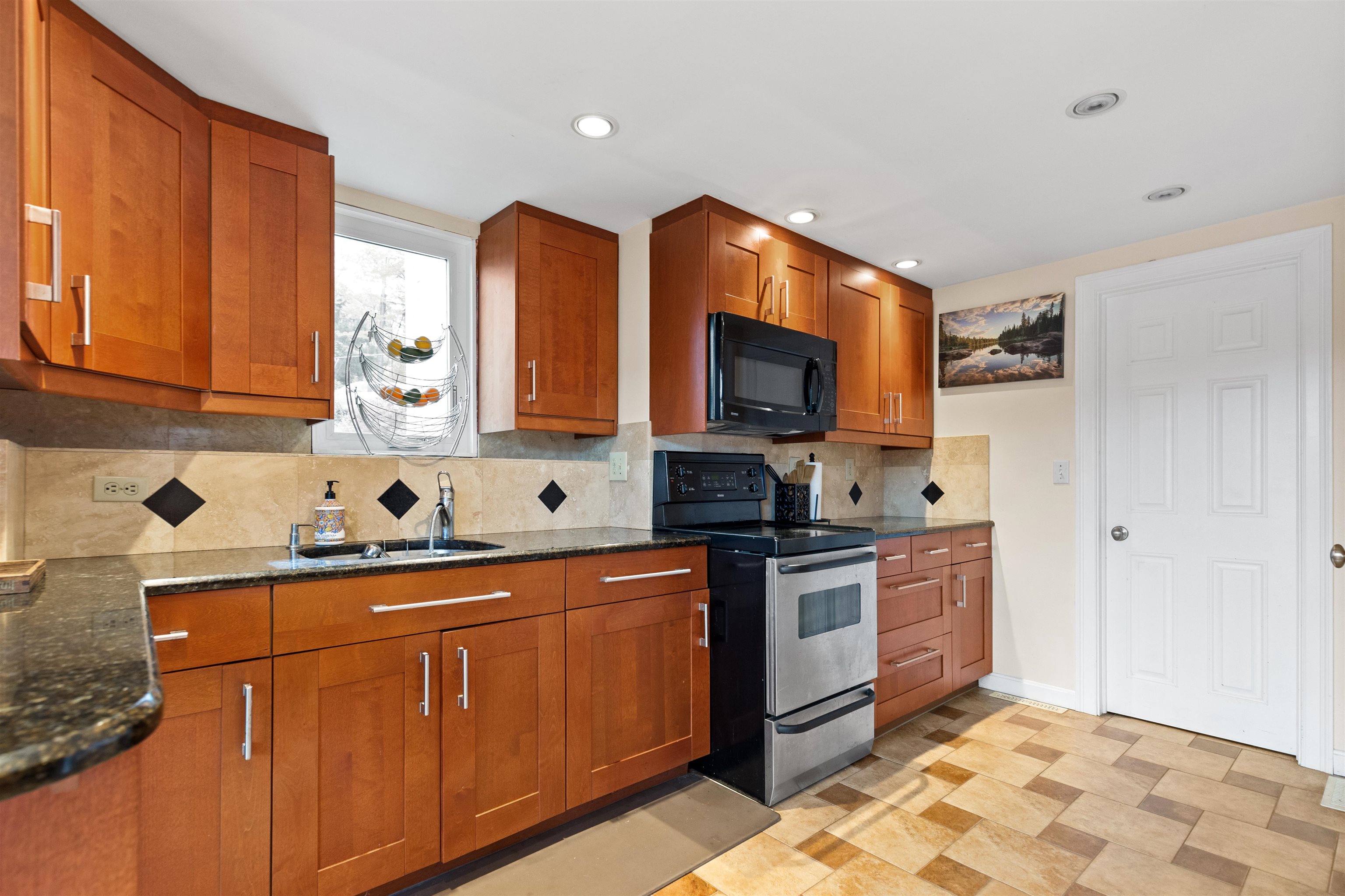 80 Hemlock Drive