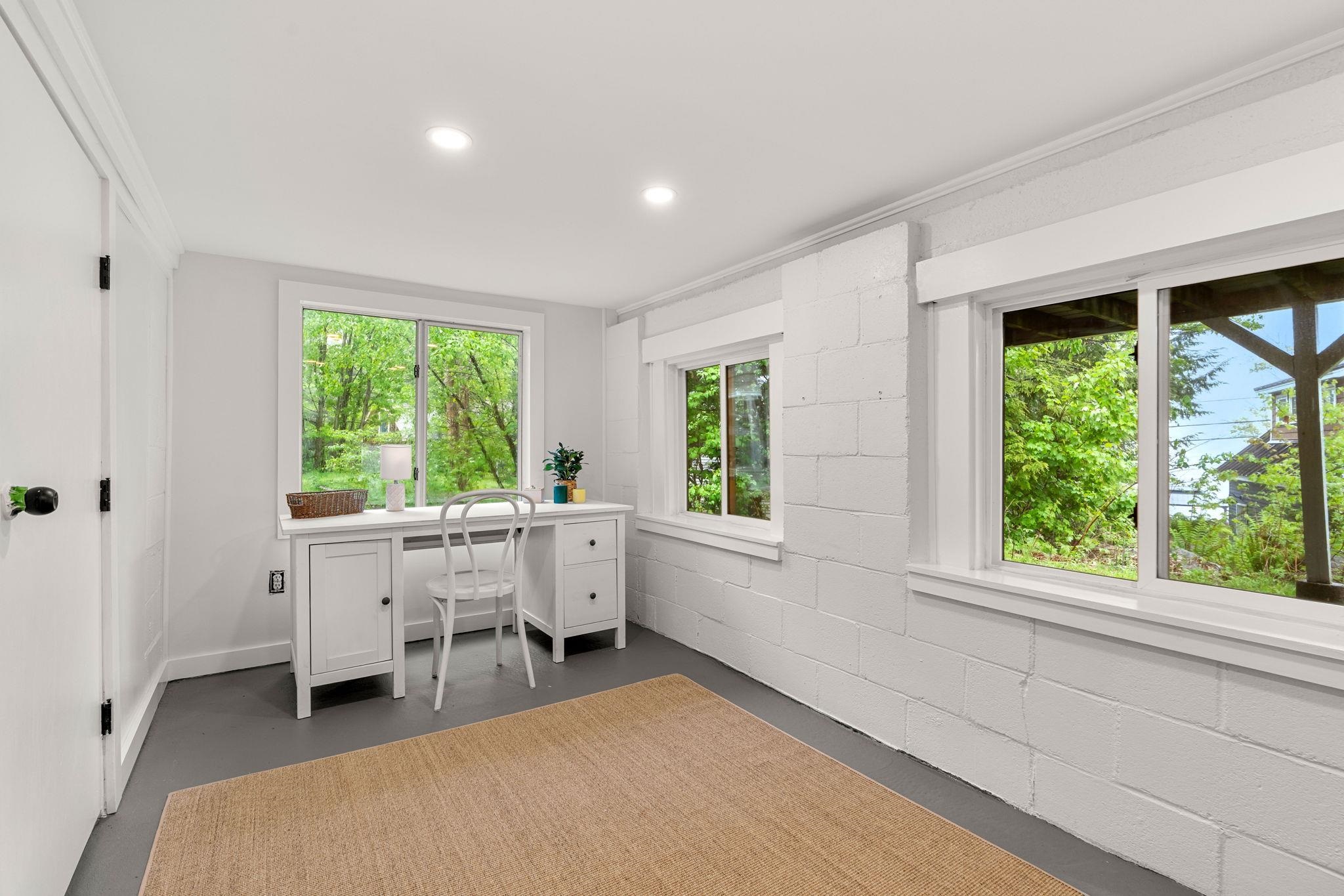 3 Marsh Hill Road