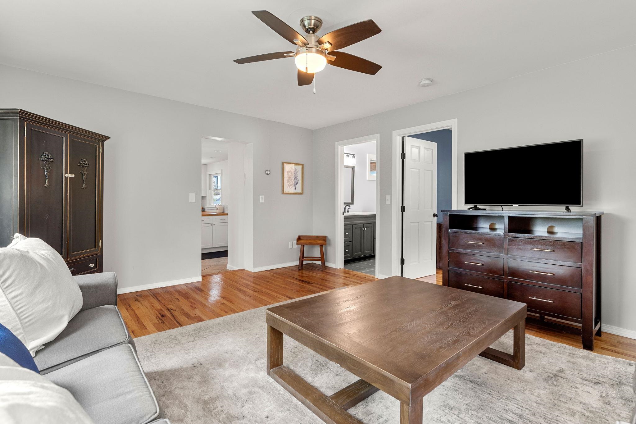 3 Marsh Hill Road