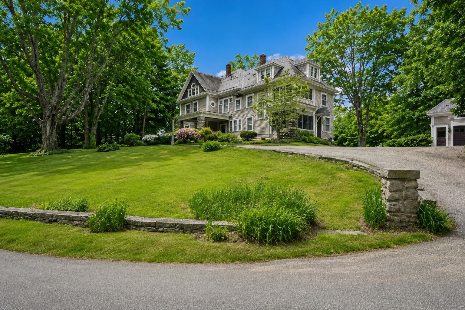 12 Granite Street