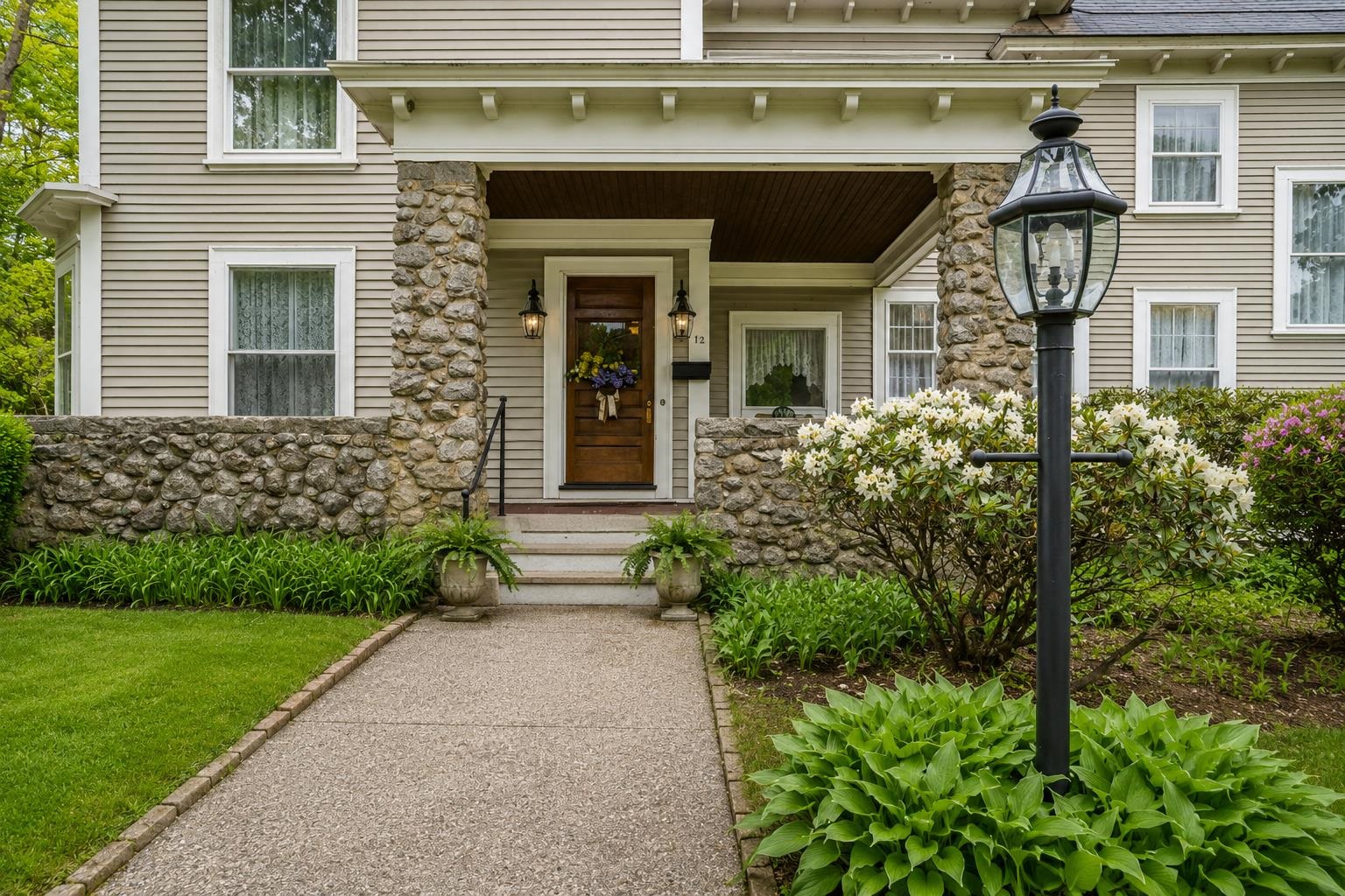 12 Granite Street