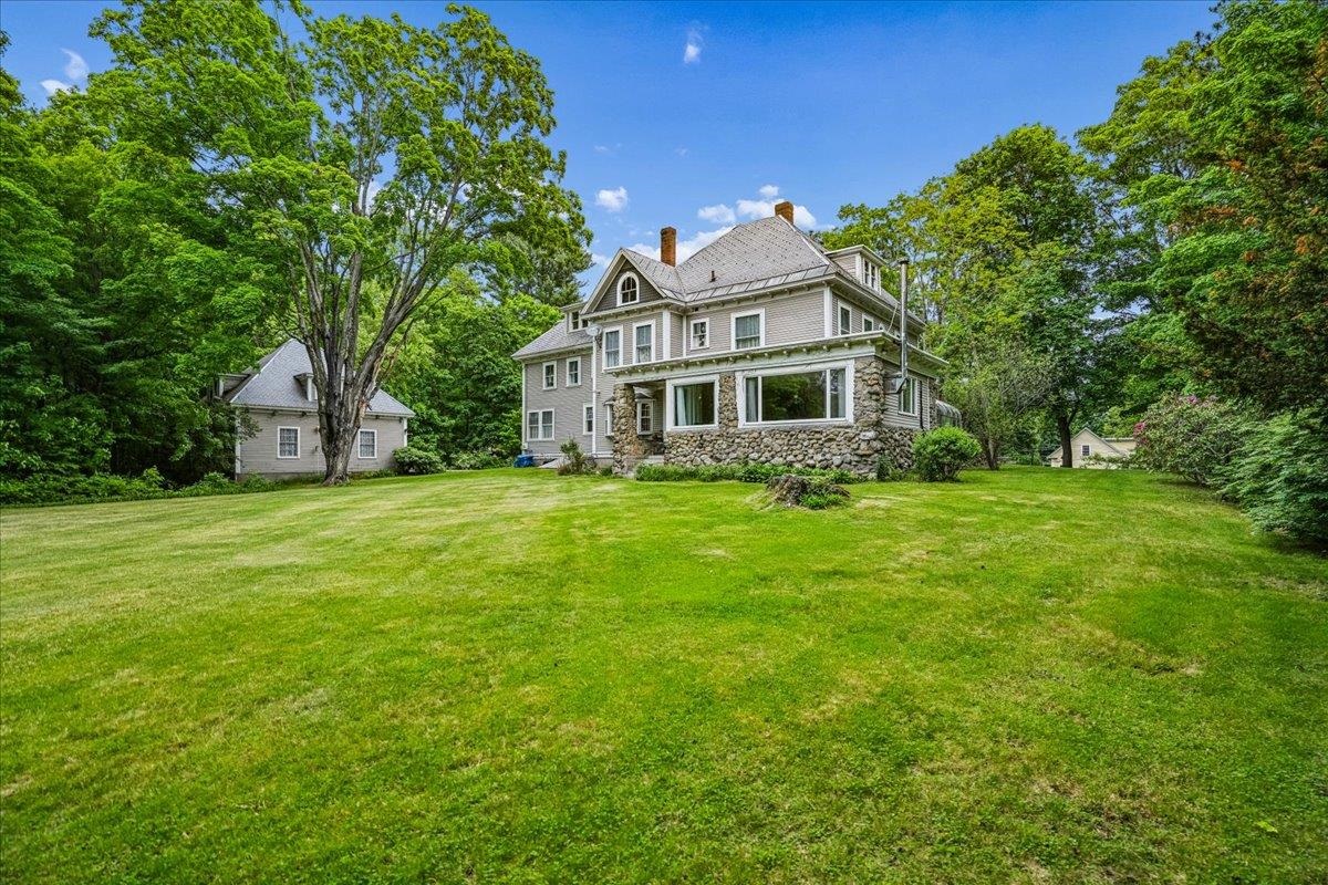 12 Granite Street