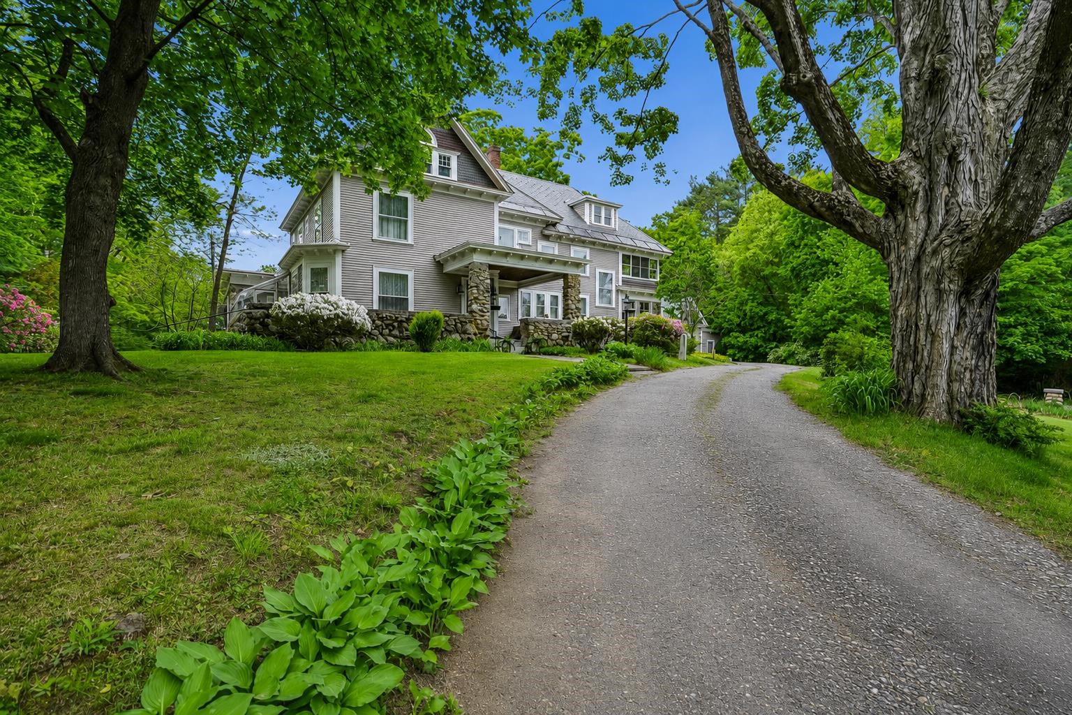 12 Granite Street