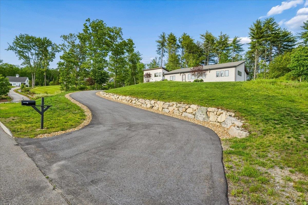 11 Wheeler Farm Road