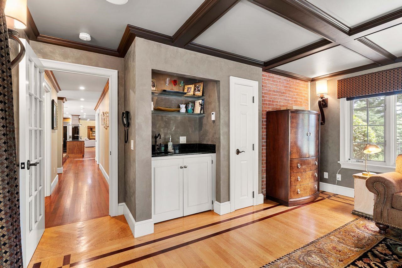 56 Oak Drive