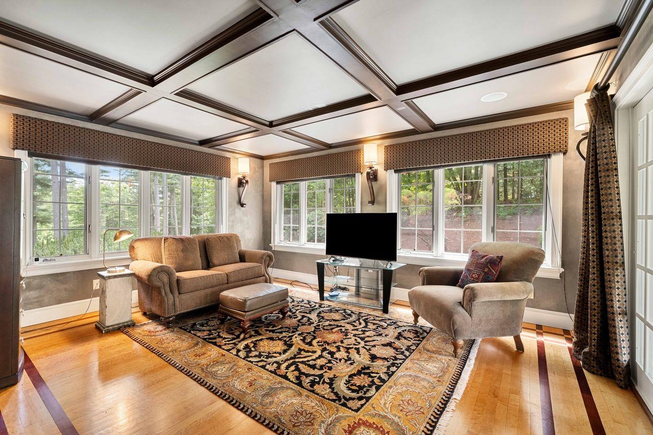 56 Oak Drive