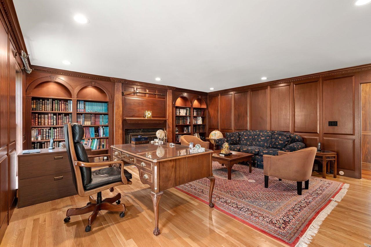56 Oak Drive