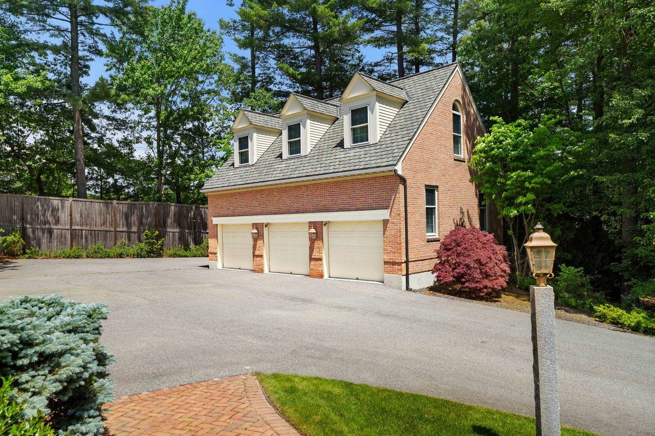 56 Oak Drive