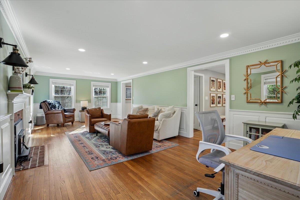 18 Hawk Drive