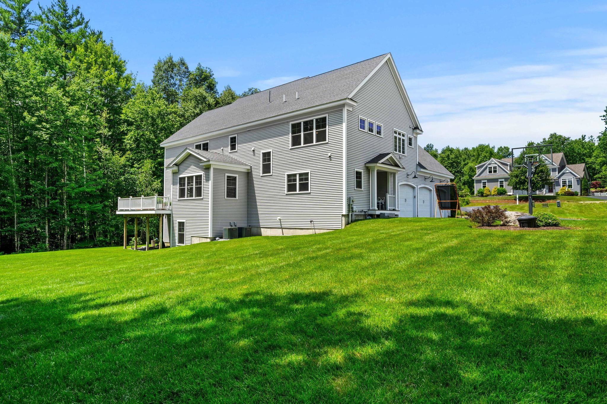32 Settlers Court
