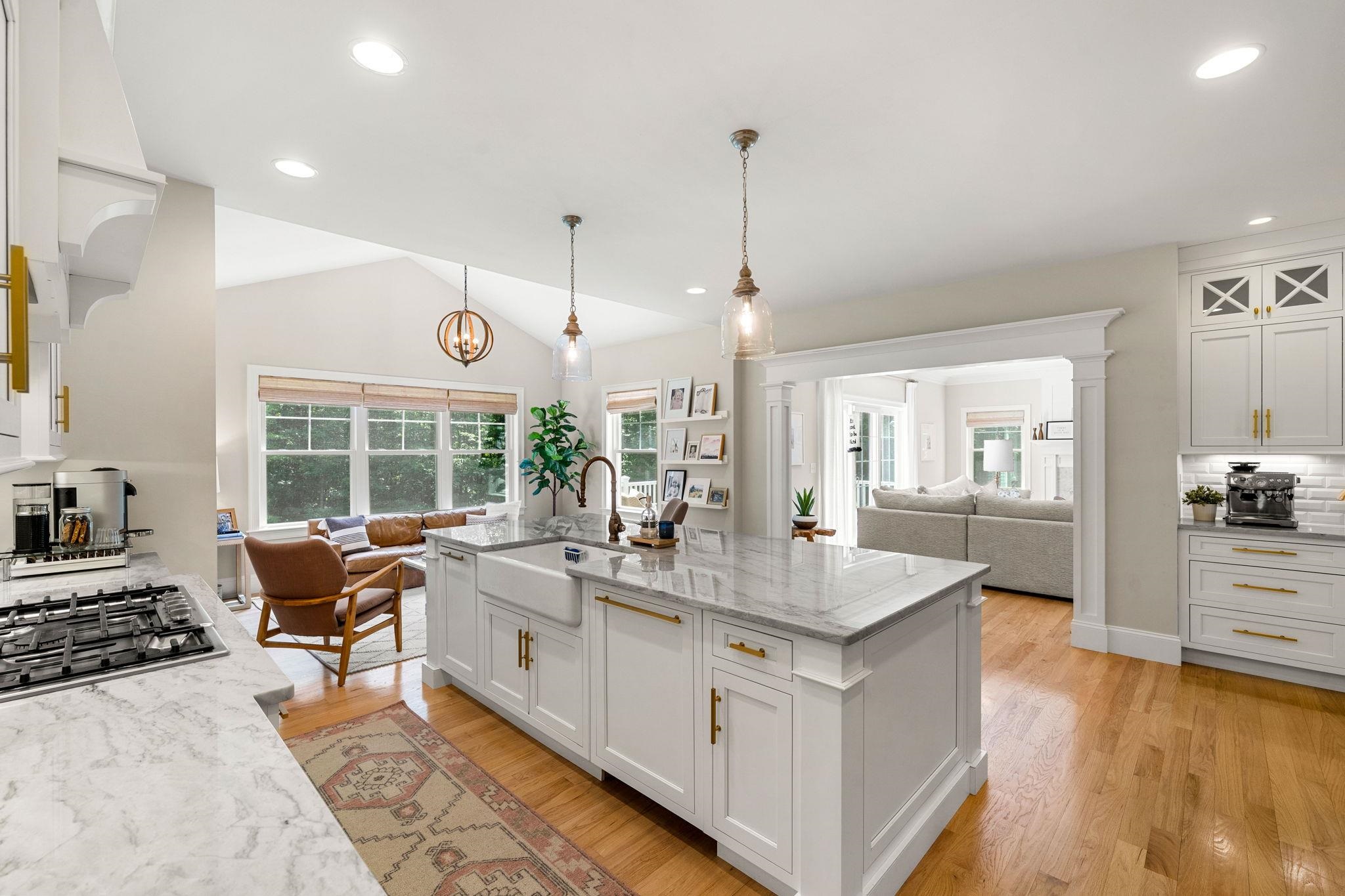 32 Settlers Court
