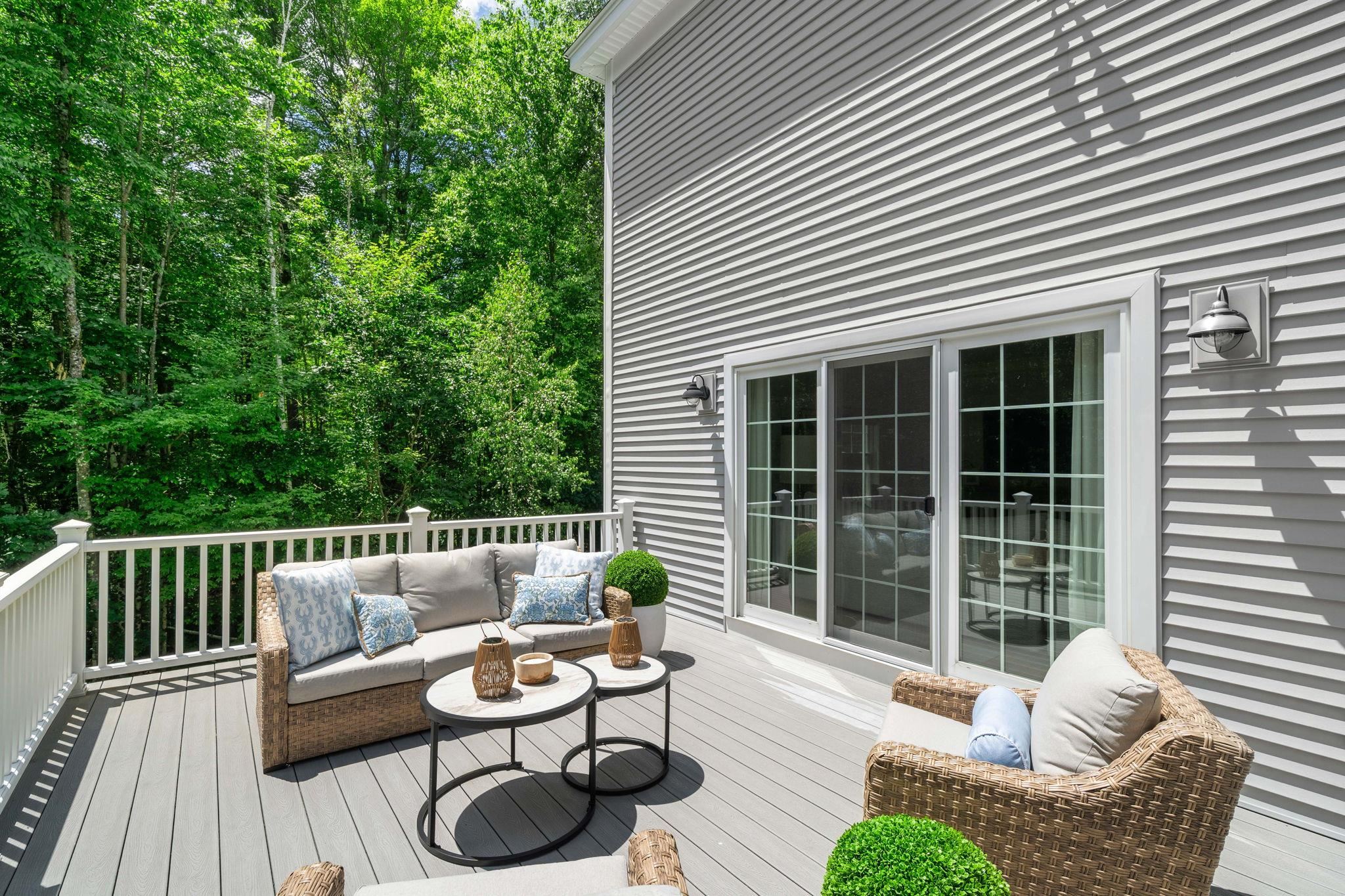 32 Settlers Court