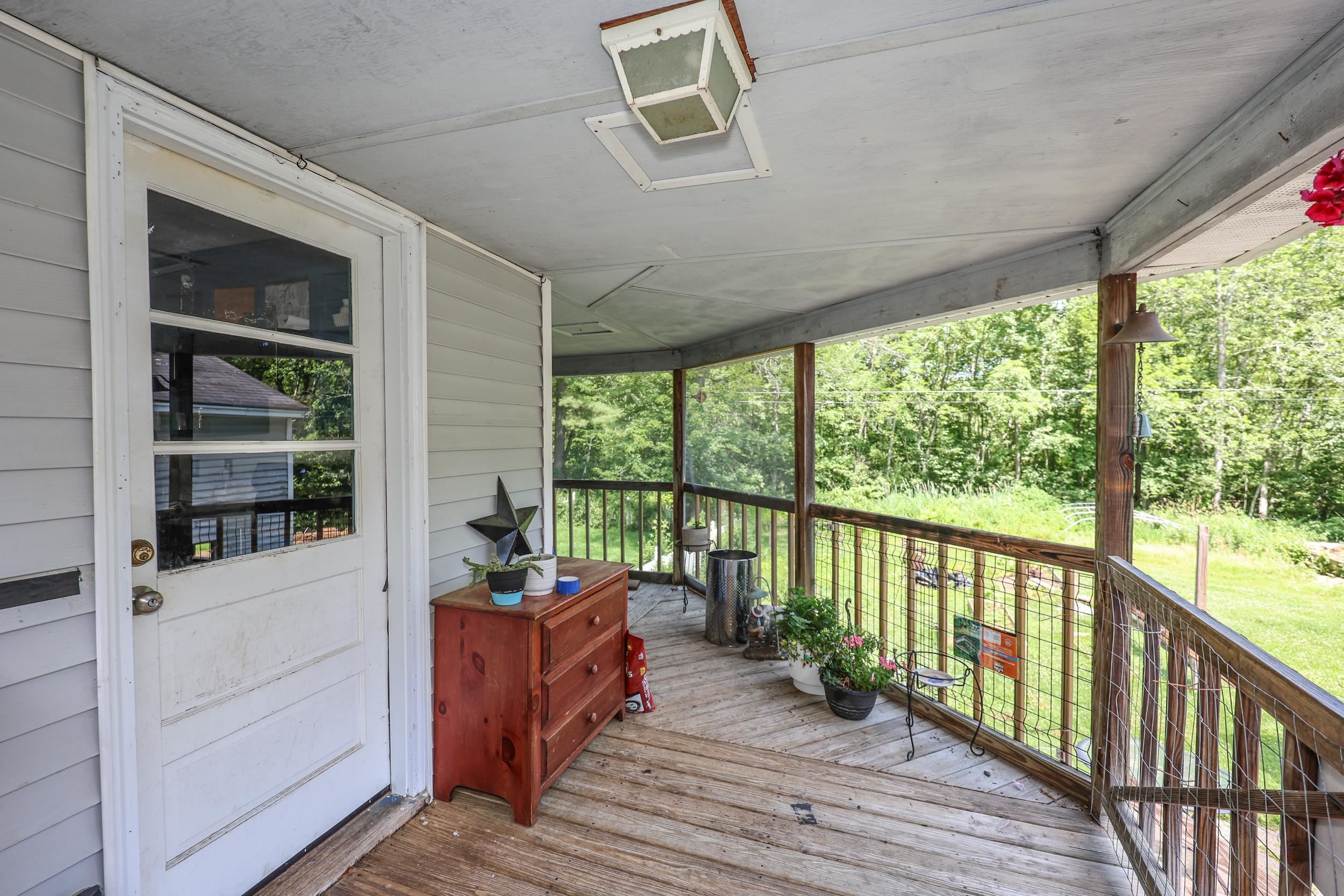 22 Holton Circle