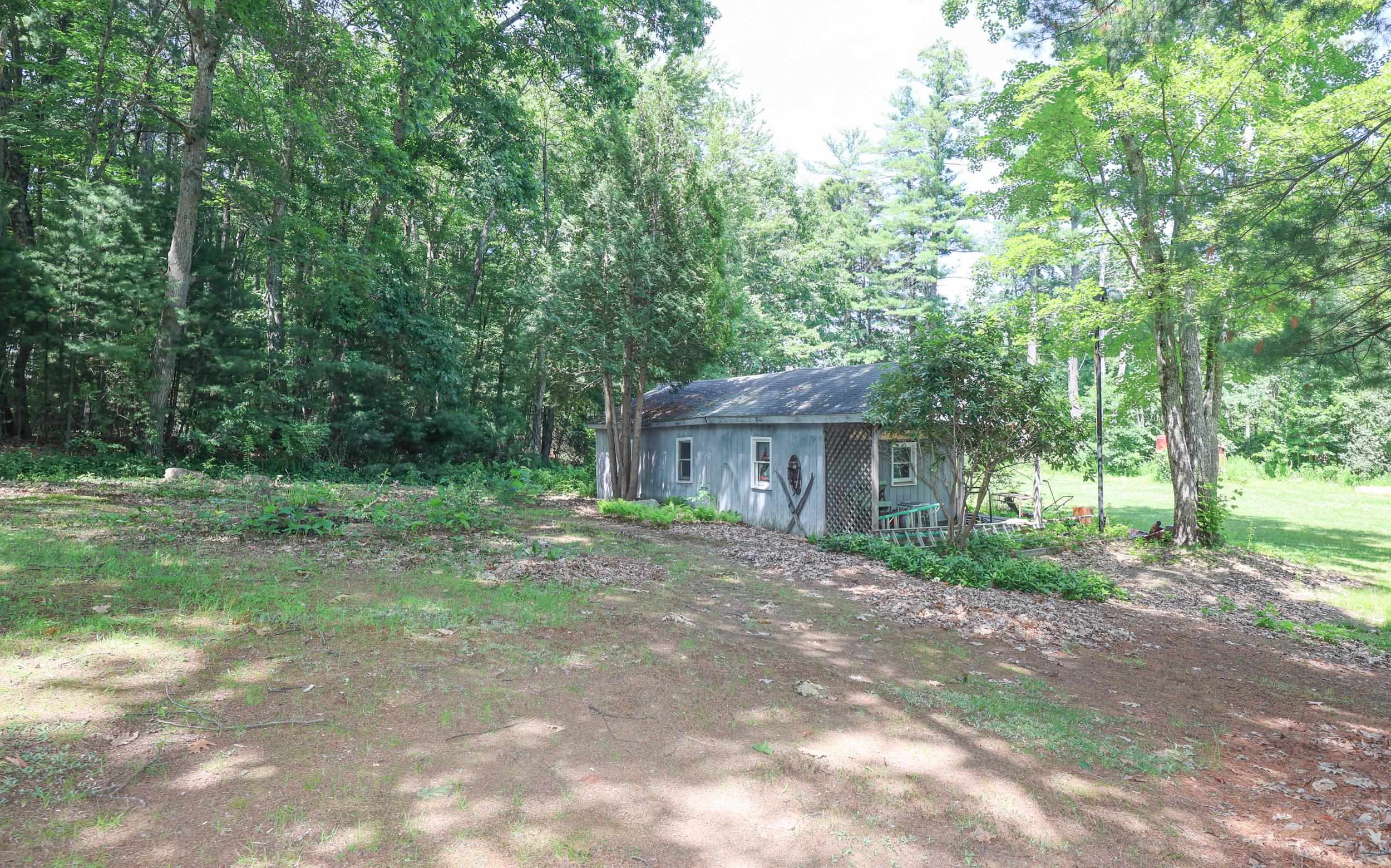 22 Holton Circle