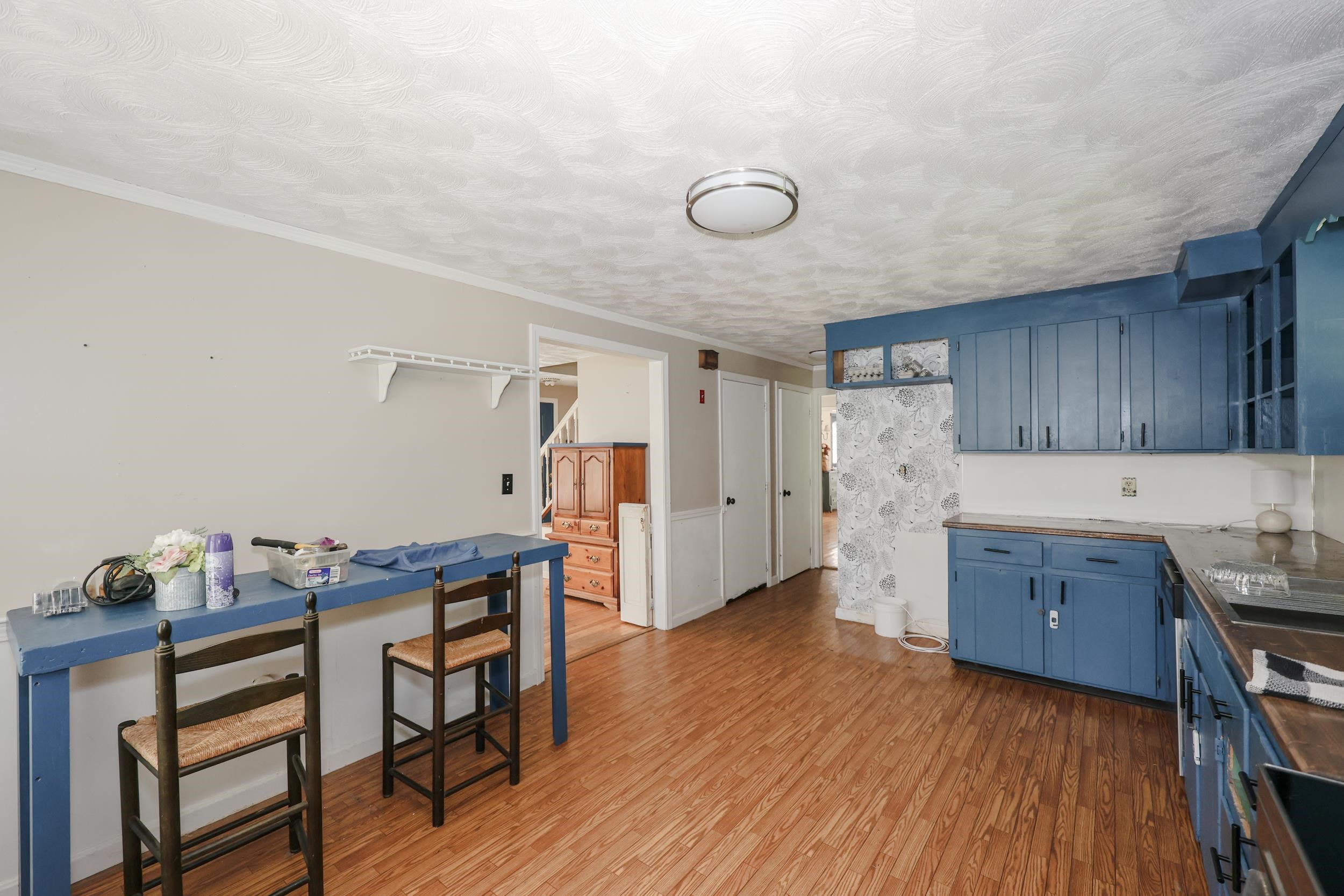 22 Holton Circle