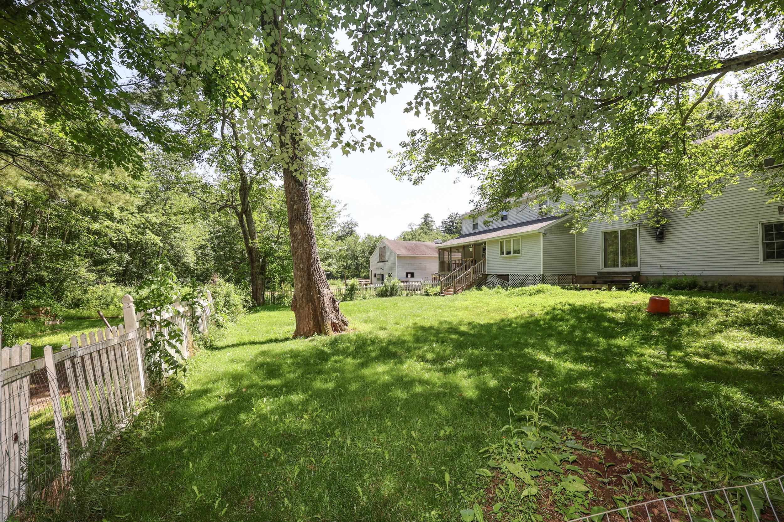 22 Holton Circle
