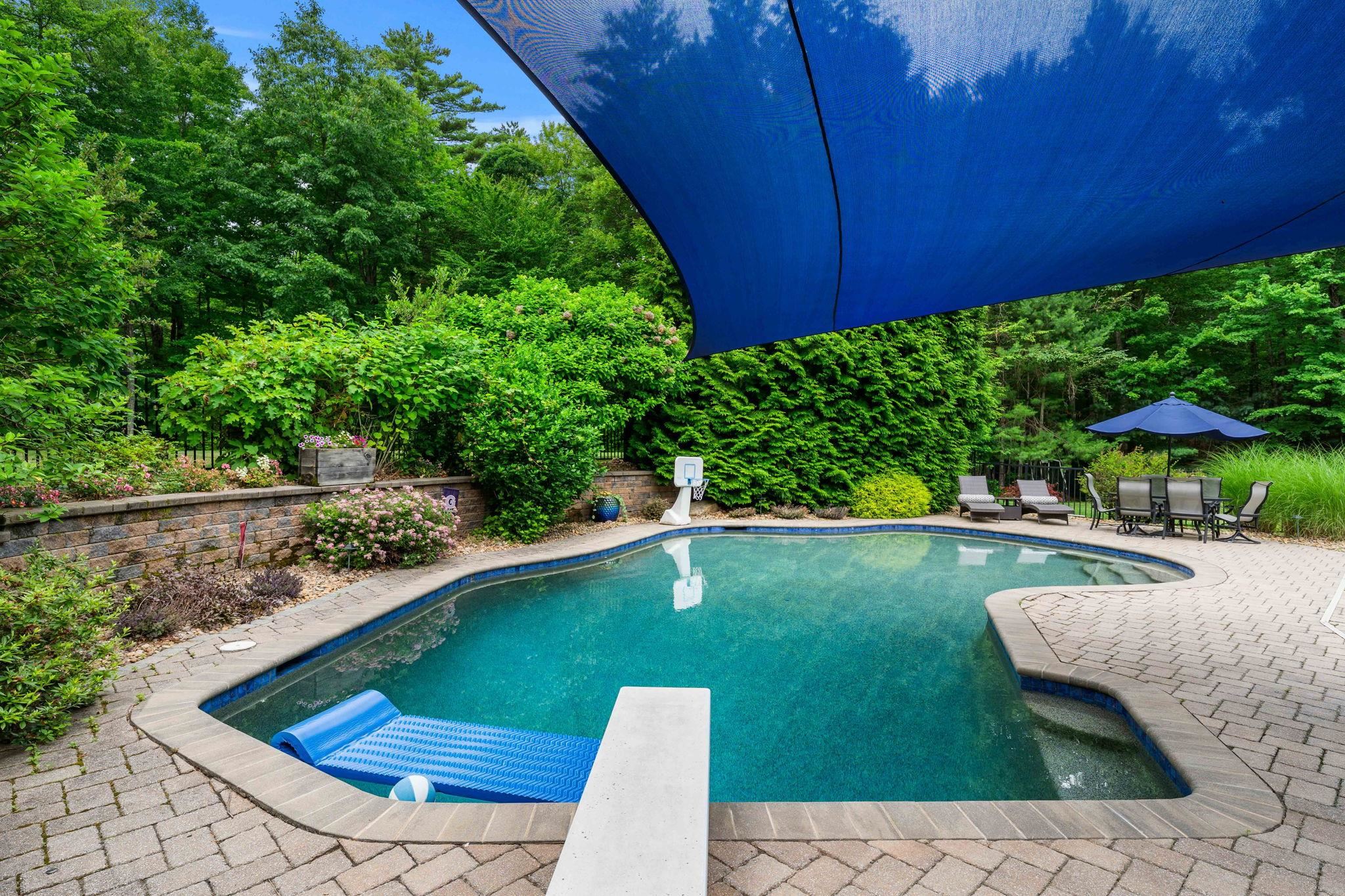 43 Newfane Road